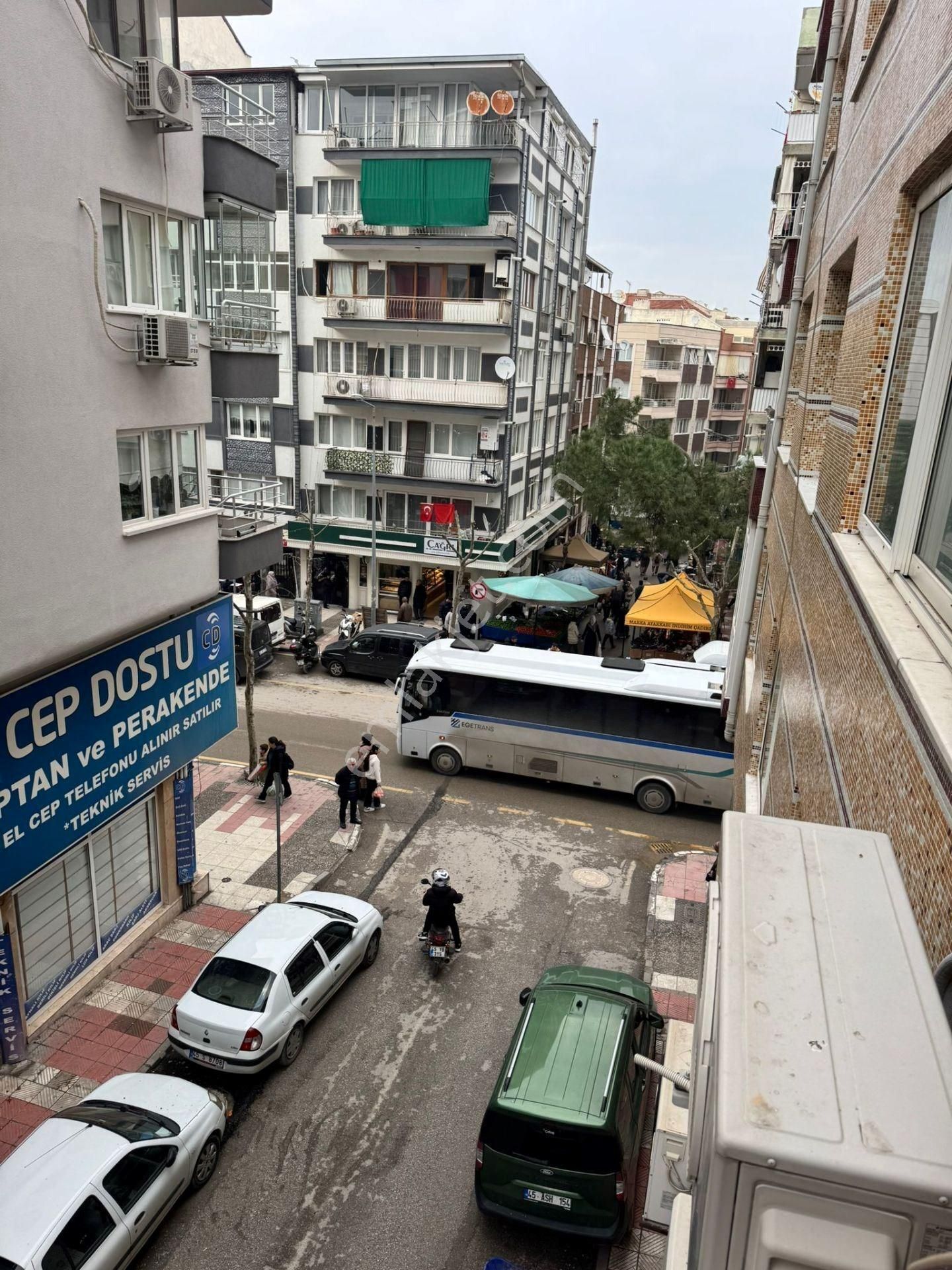 Merkezi Konumda 100m² 2+1 Full Eşyalı Acil Satılık - Görsel 10