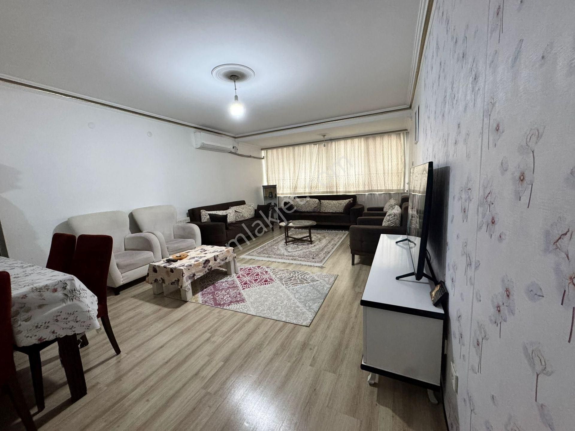 Merkezi Konumda 100m² 2+1 Full Eşyalı Acil Satılık - Görsel 3