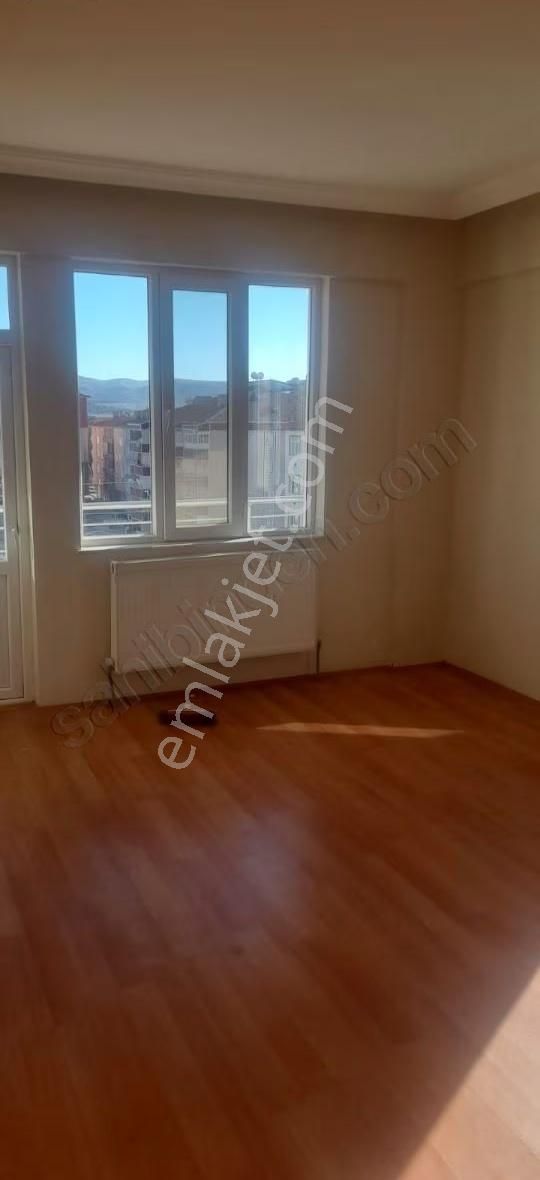 Ayanoğlu Mahallesinde Asansörlü Daire - Görsel 19