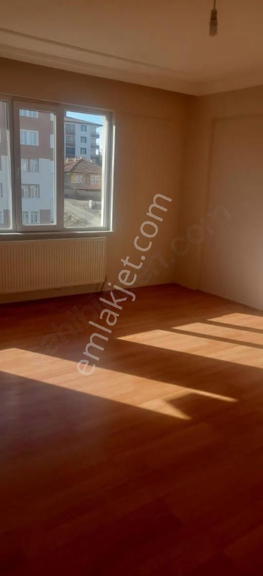 Ayanoğlu Mahallesinde Asansörlü Daire - Görsel 13