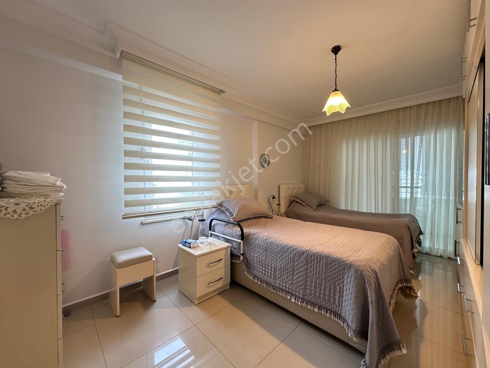Alanya Tosmur'da Satılık Denize Sıfır Site İçi 2+1 Daire - Görsel 12