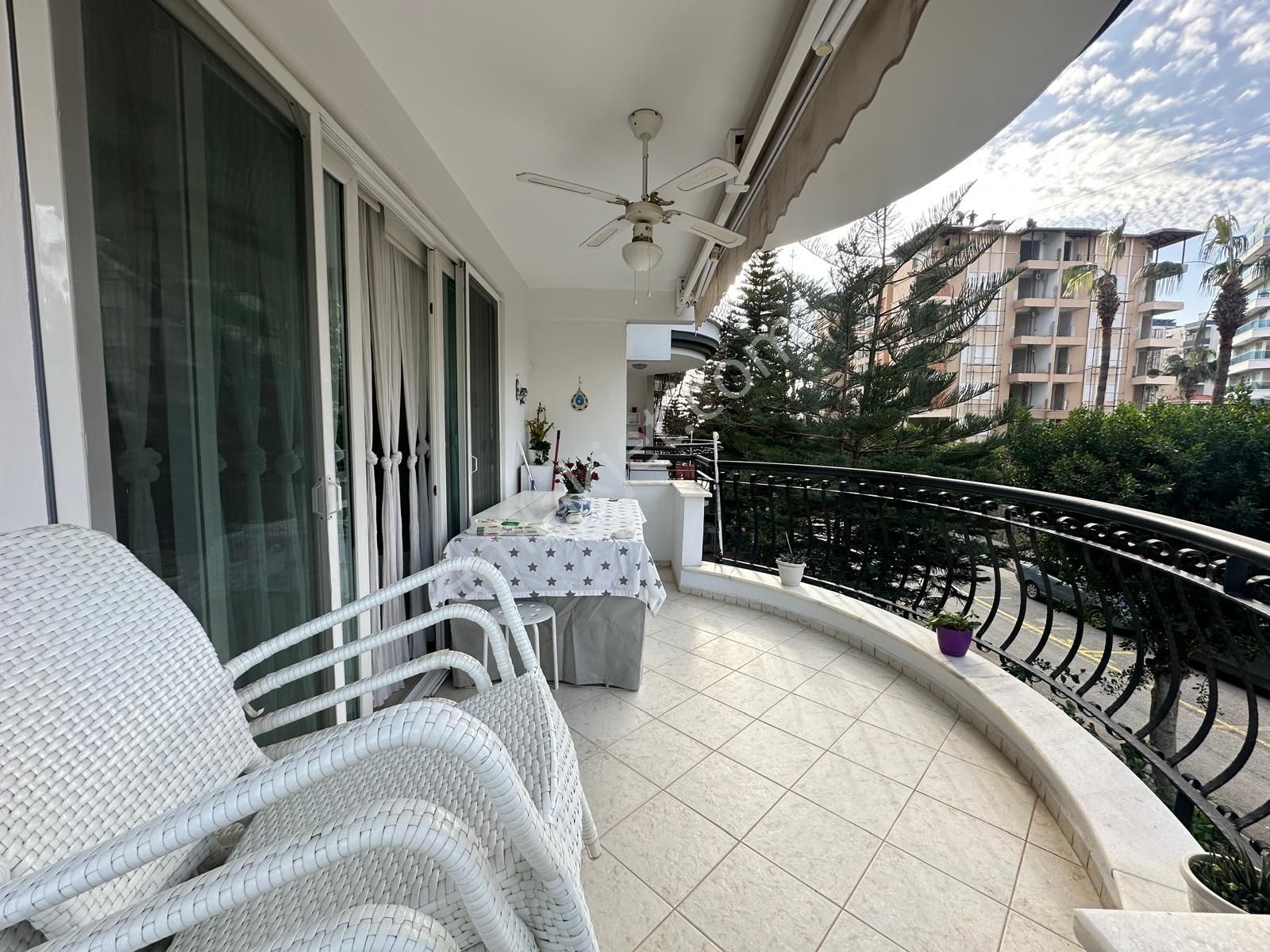 Alanya Tosmur'da Satılık Denize Sıfır Site İçi 2+1 Daire - Görsel 10