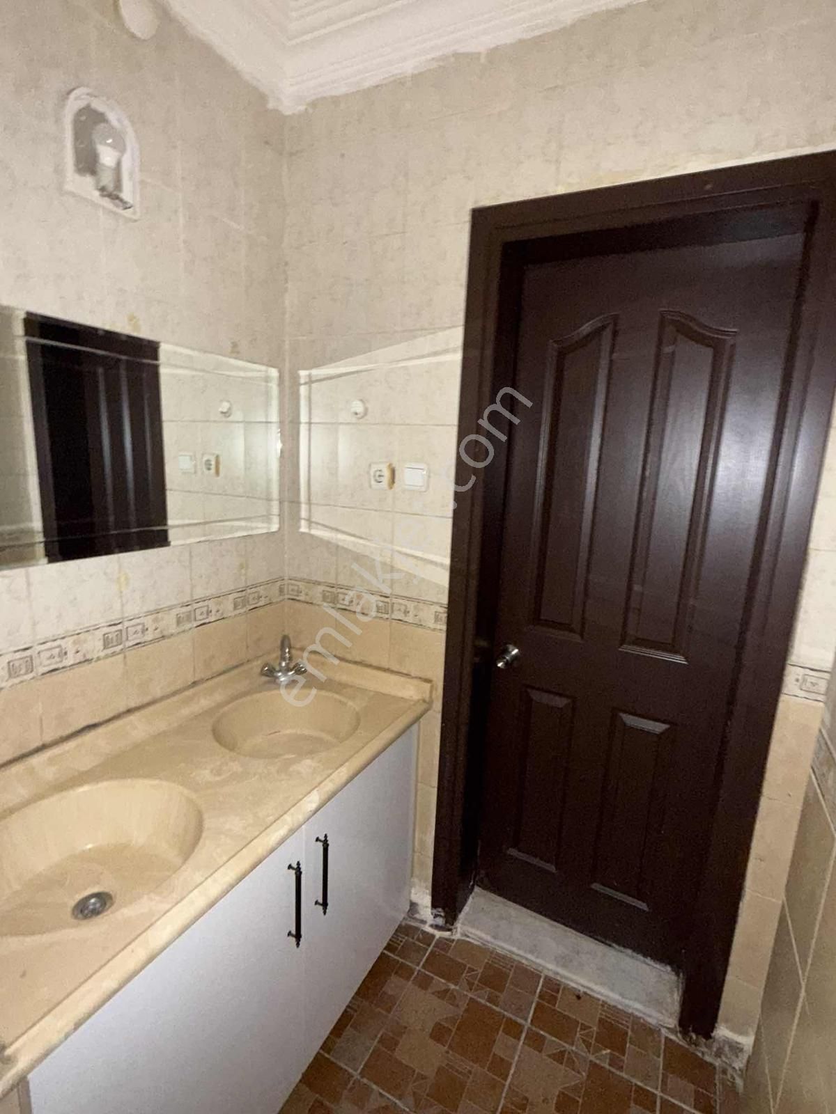 Net Emlaktan Üniversite Karışısında 3+1 Bakımlı Kiralık Daire - Görsel 25