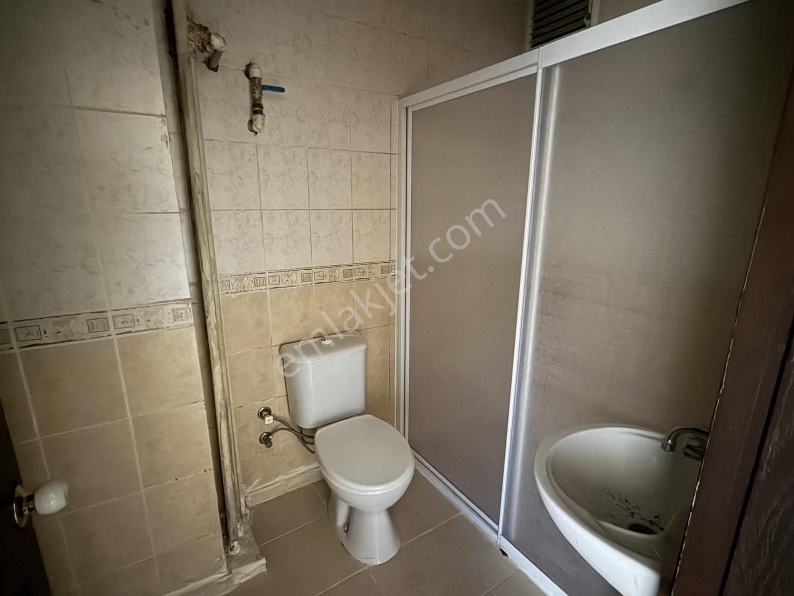 Net Emlaktan Üniversite Karışısında 3+1 Bakımlı Kiralık Daire - Görsel 10