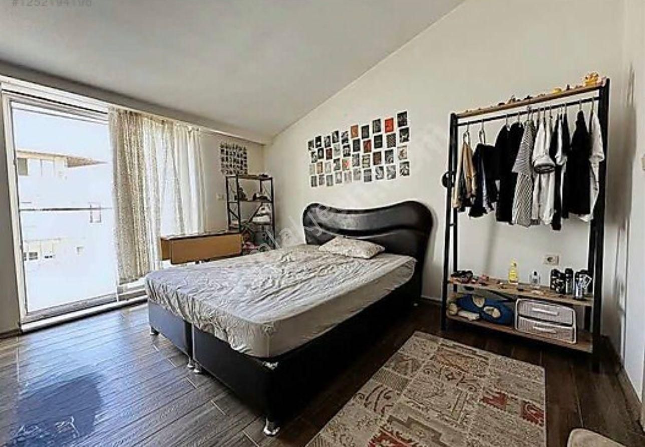 Geniş Teraslı Kiracılı Yatırımlık 1+1 Dublex Satılık Apart - Görsel 8