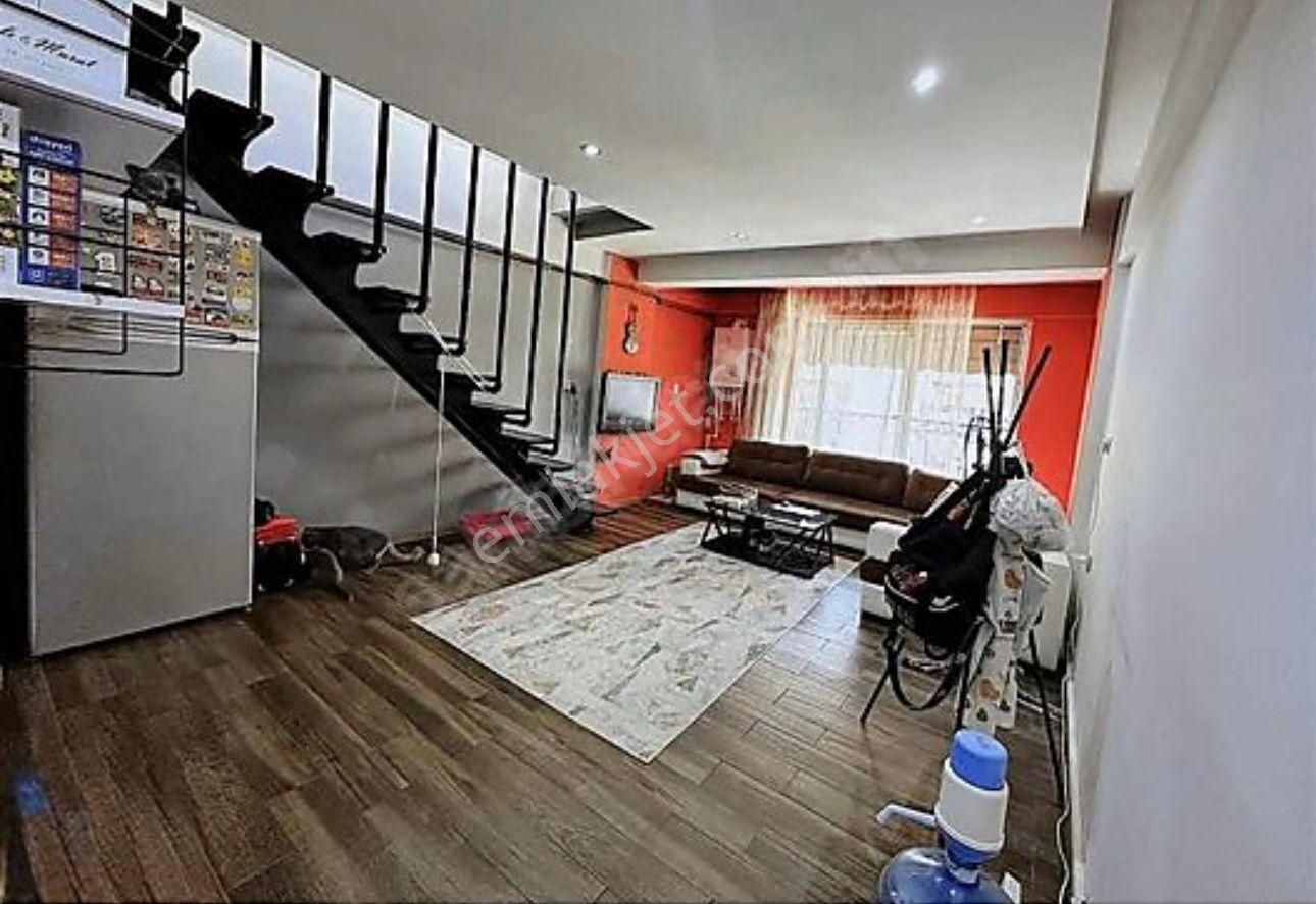 Geniş Teraslı Kiracılı Yatırımlık 1+1 Dublex Satılık Apart - Görsel 6