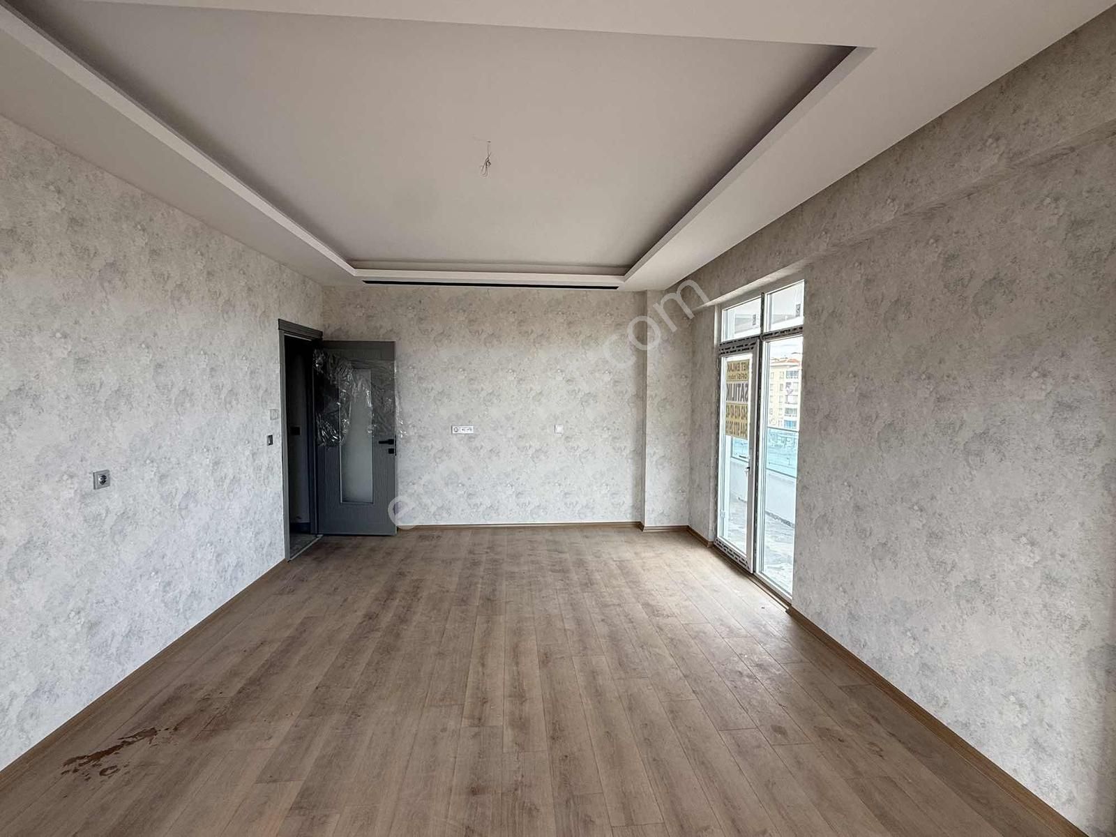 Net Emlaktan Serdirler Caddesinde Ara Kat 3+1 Sıfır Daire - Görsel 16