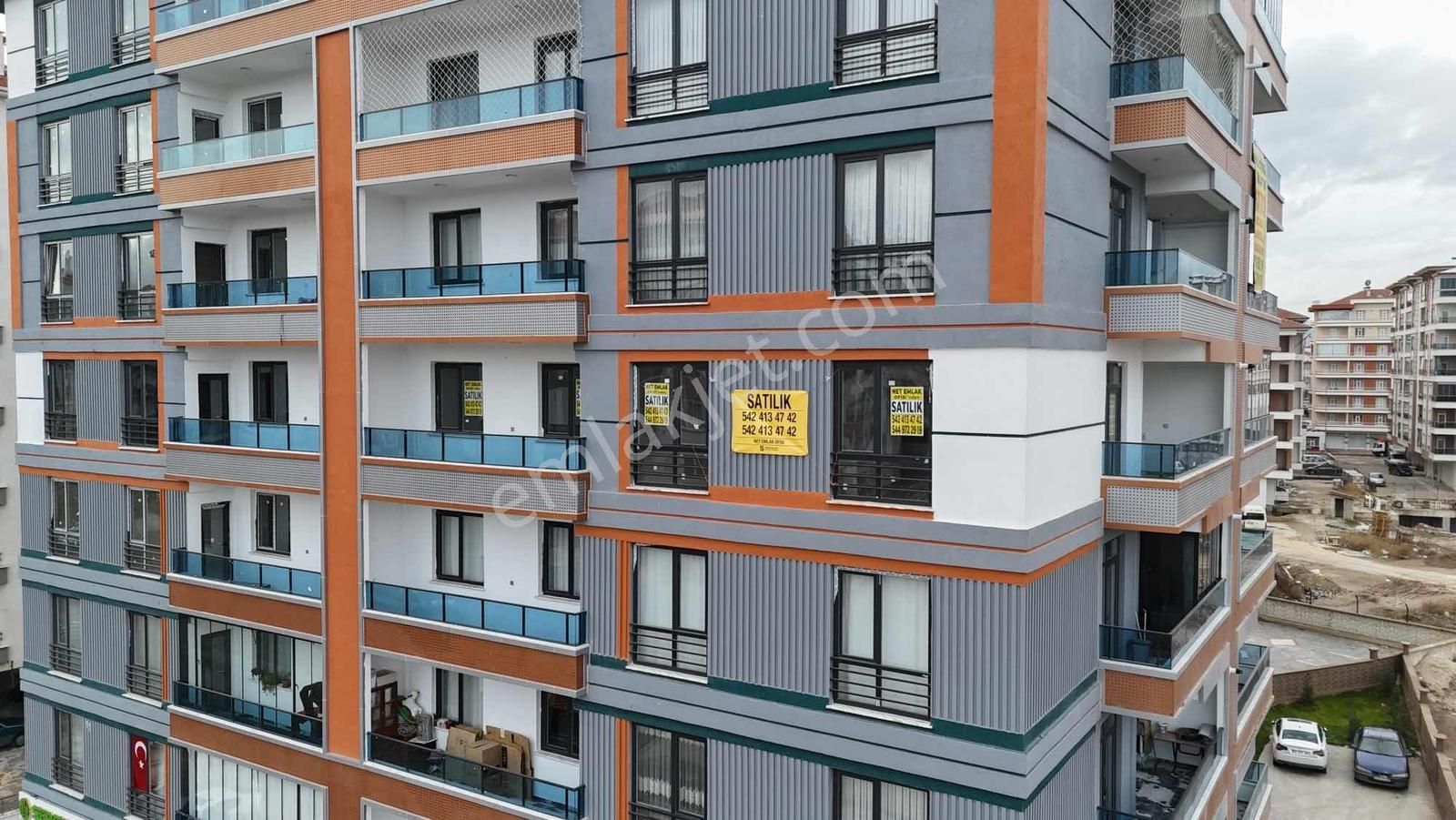 Net Emlaktan Serdirler Caddesinde Ara Kat 3+1 Sıfır Daire - Görsel 4