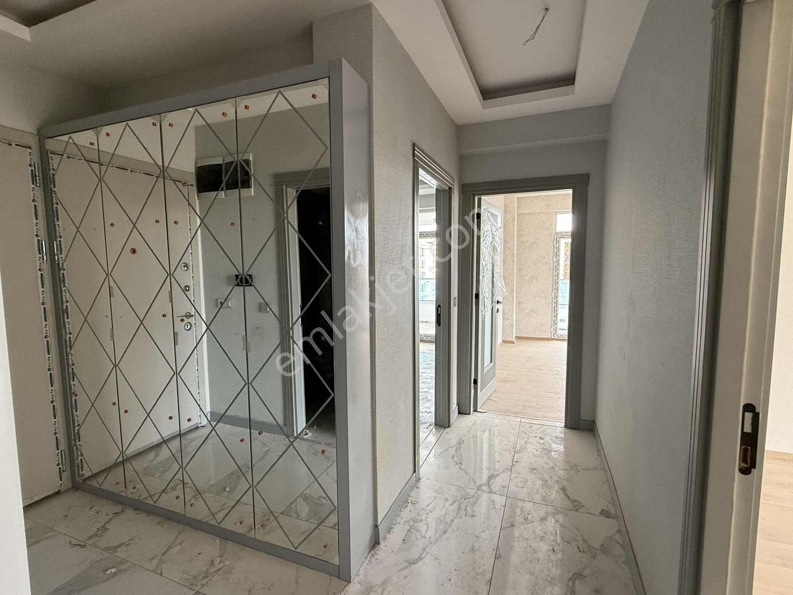 Net Emlaktan Serdirler Caddesinde Ara Kat 3+1 Sıfır Daire - Görsel 2