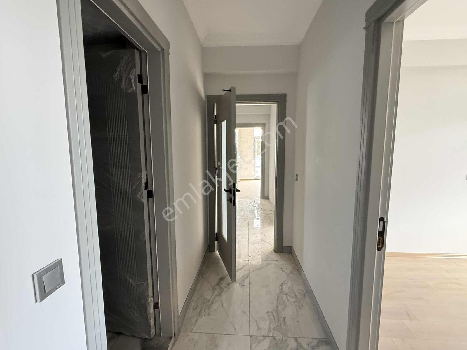 Net Emlaktan Serdirler Caddesinde Ara Kat 3+1 Sıfır Daire - Görsel 21