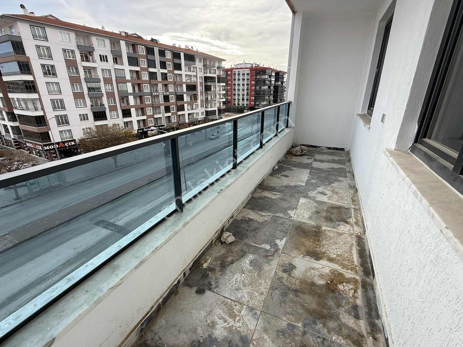 Net Emlaktan Serdirler Caddesinde Ara Kat 3+1 Sıfır Daire - Görsel 35