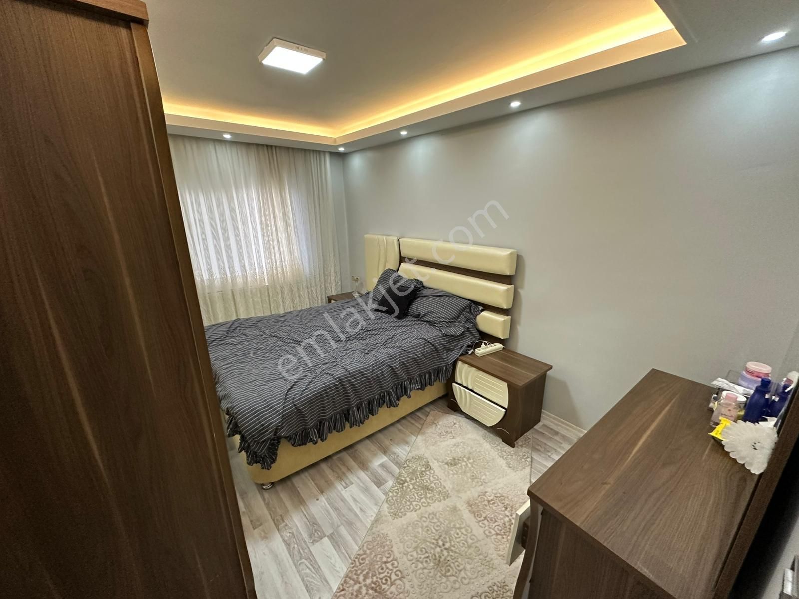 Gümüşkardeşler Emlakta Duru Tıp Yakını Katta Fulyapılı 3+1 Daire - Görsel 18