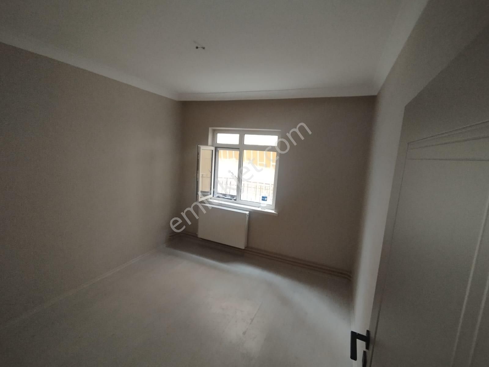 Adnan Menderes'te Metroya Yürüme Mesafesinde 3+1 Daire! - Görsel 14