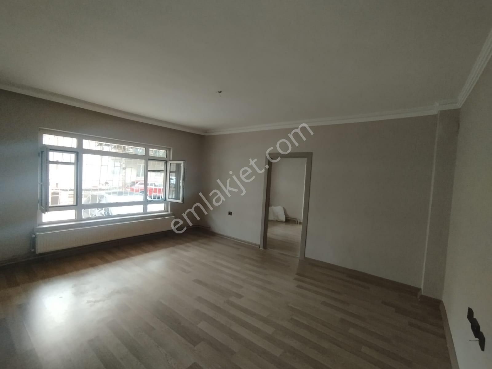 Adnan Menderes'te Metroya Yürüme Mesafesinde 3+1 Daire! - Görsel 5