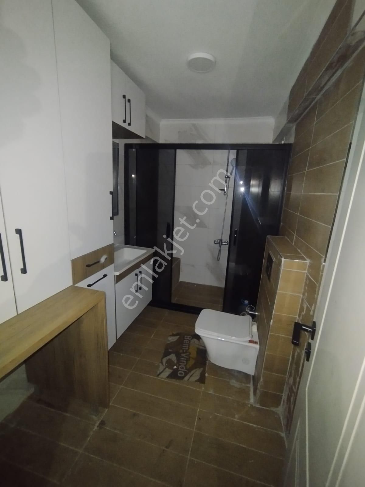 Adnan Menderes'te Metroya Yürüme Mesafesinde 3+1 Daire! - Görsel 20