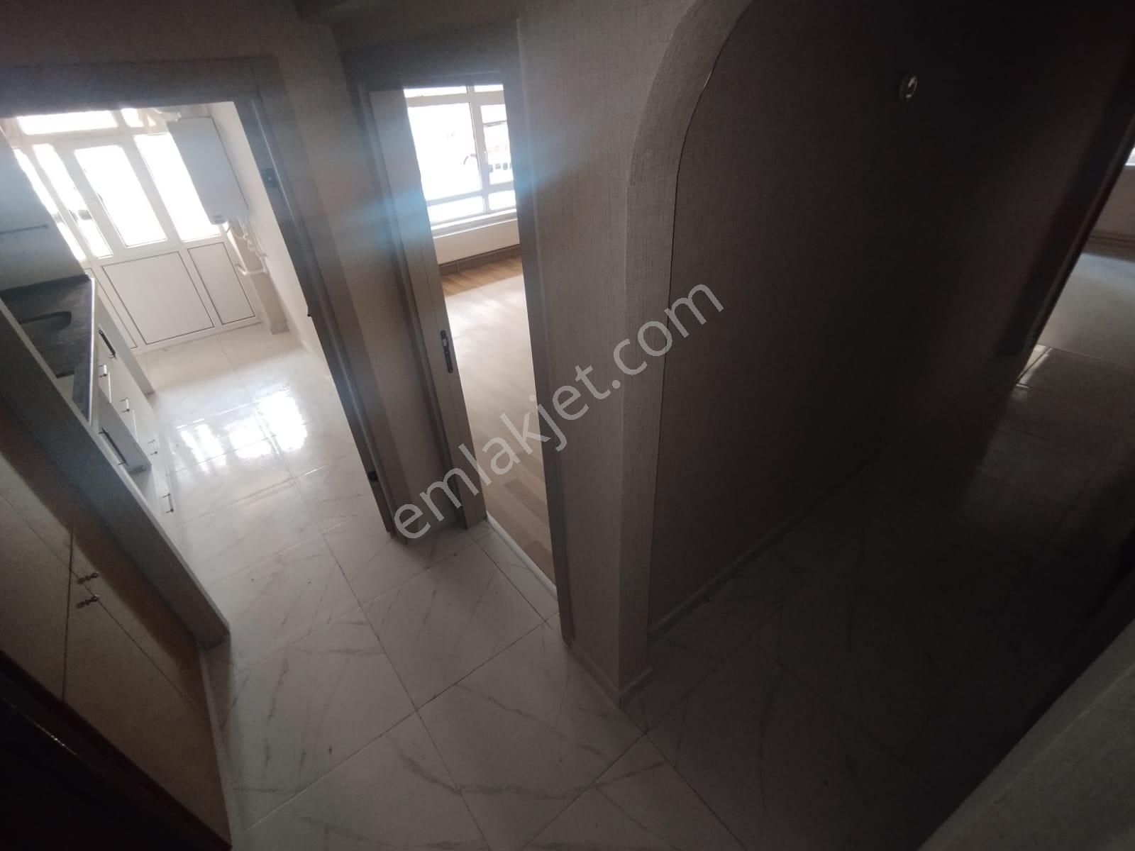 Adnan Menderes'te Metroya Yürüme Mesafesinde 3+1 Daire! - Görsel 27