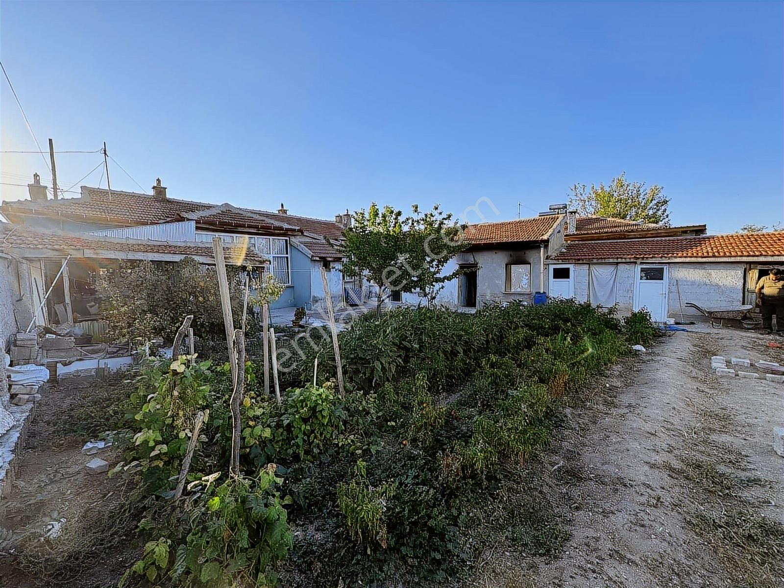 Net Emlaktan Sarayönünde Müstakil Bahçeli 3+1 Daire D.gazlı - Görsel 14