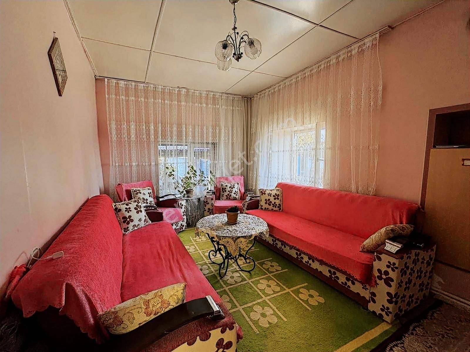 Net Emlaktan Sarayönünde Müstakil Bahçeli 3+1 Daire D.gazlı - Görsel 7