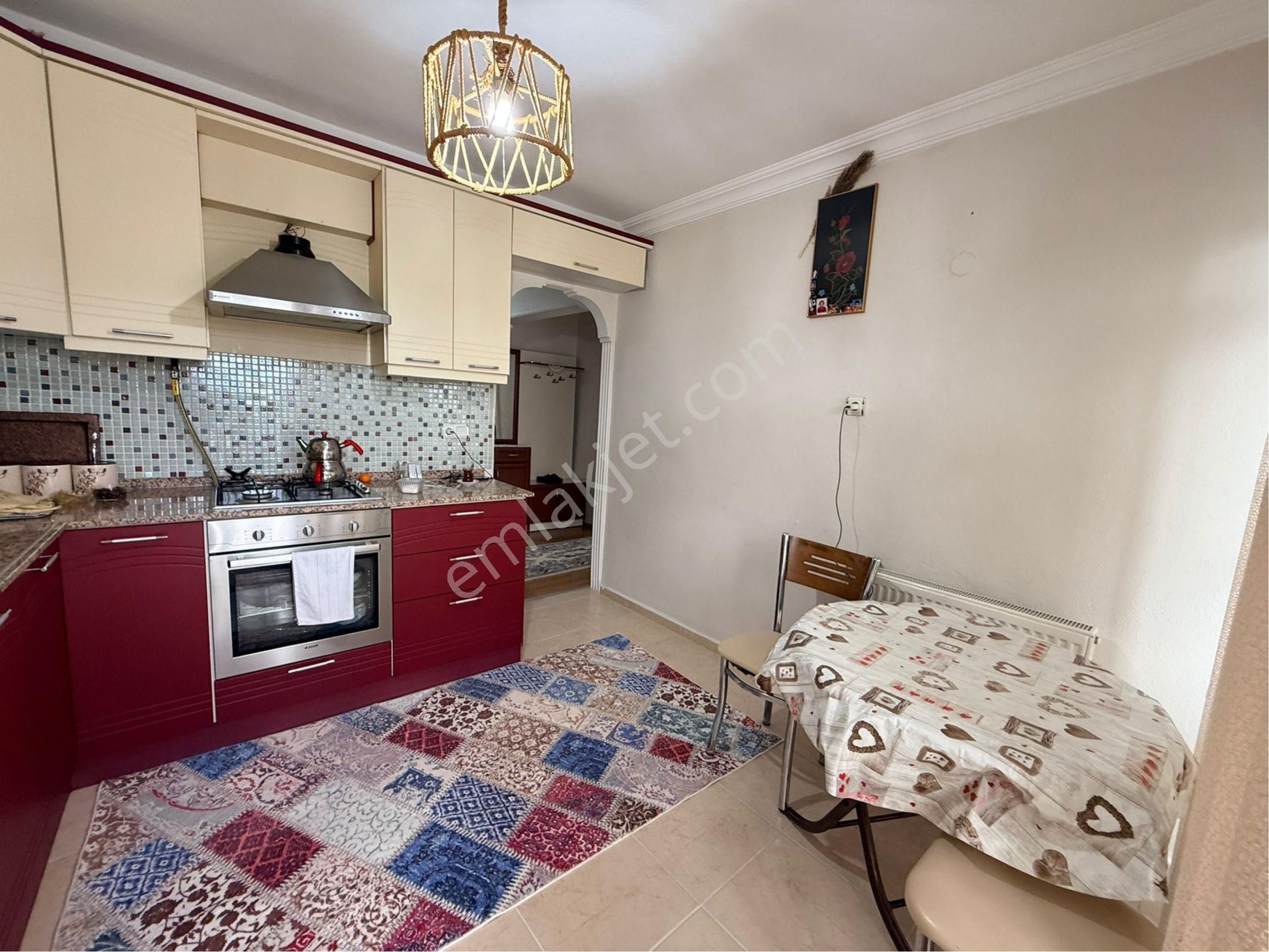 Kuşlubahçe Mahallesinde Geniş 3+1 Ara Kat Fırsatı - Görsel 6