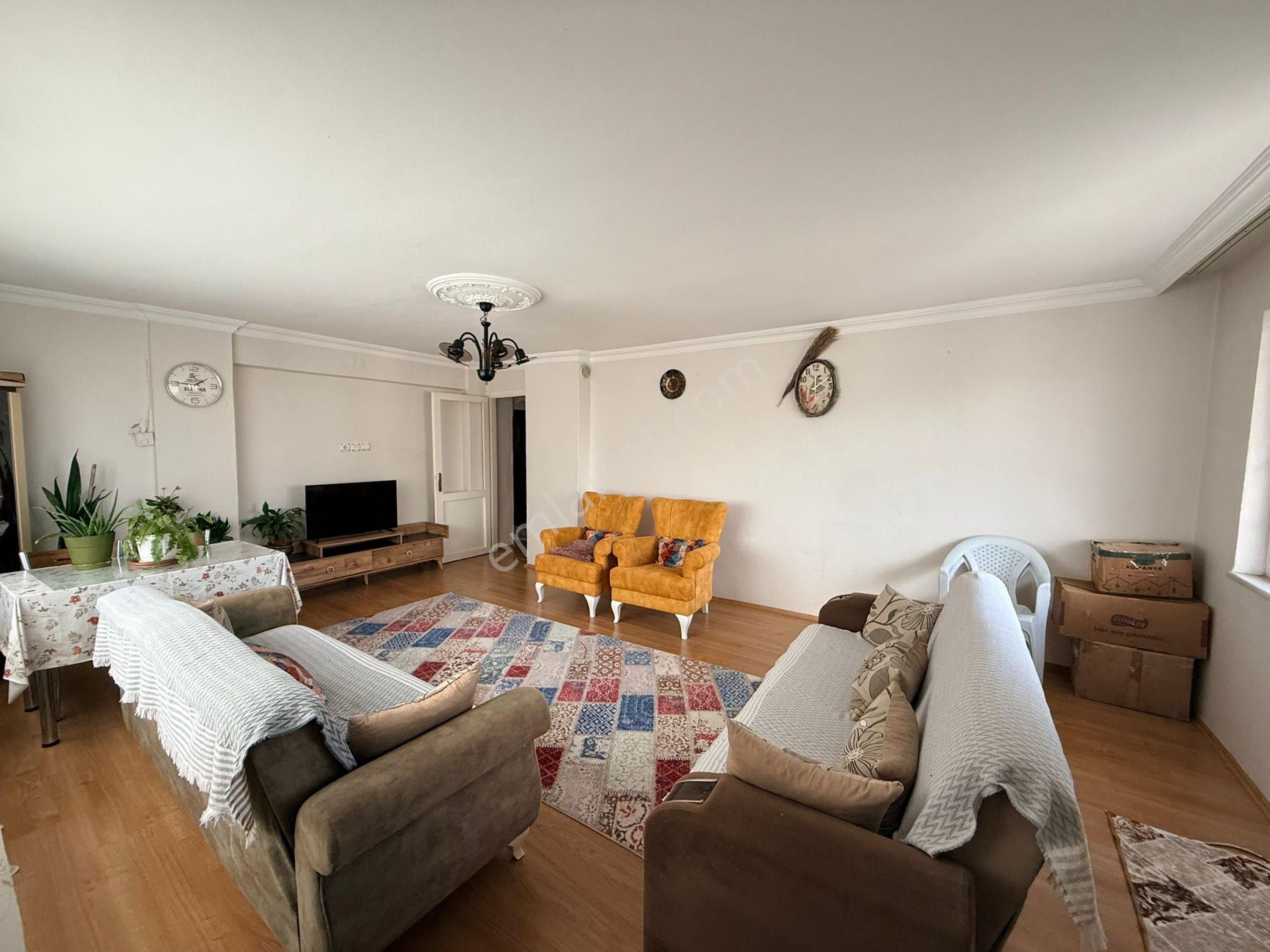 Kuşlubahçe Mahallesinde Geniş 3+1 Ara Kat Fırsatı - Görsel 4