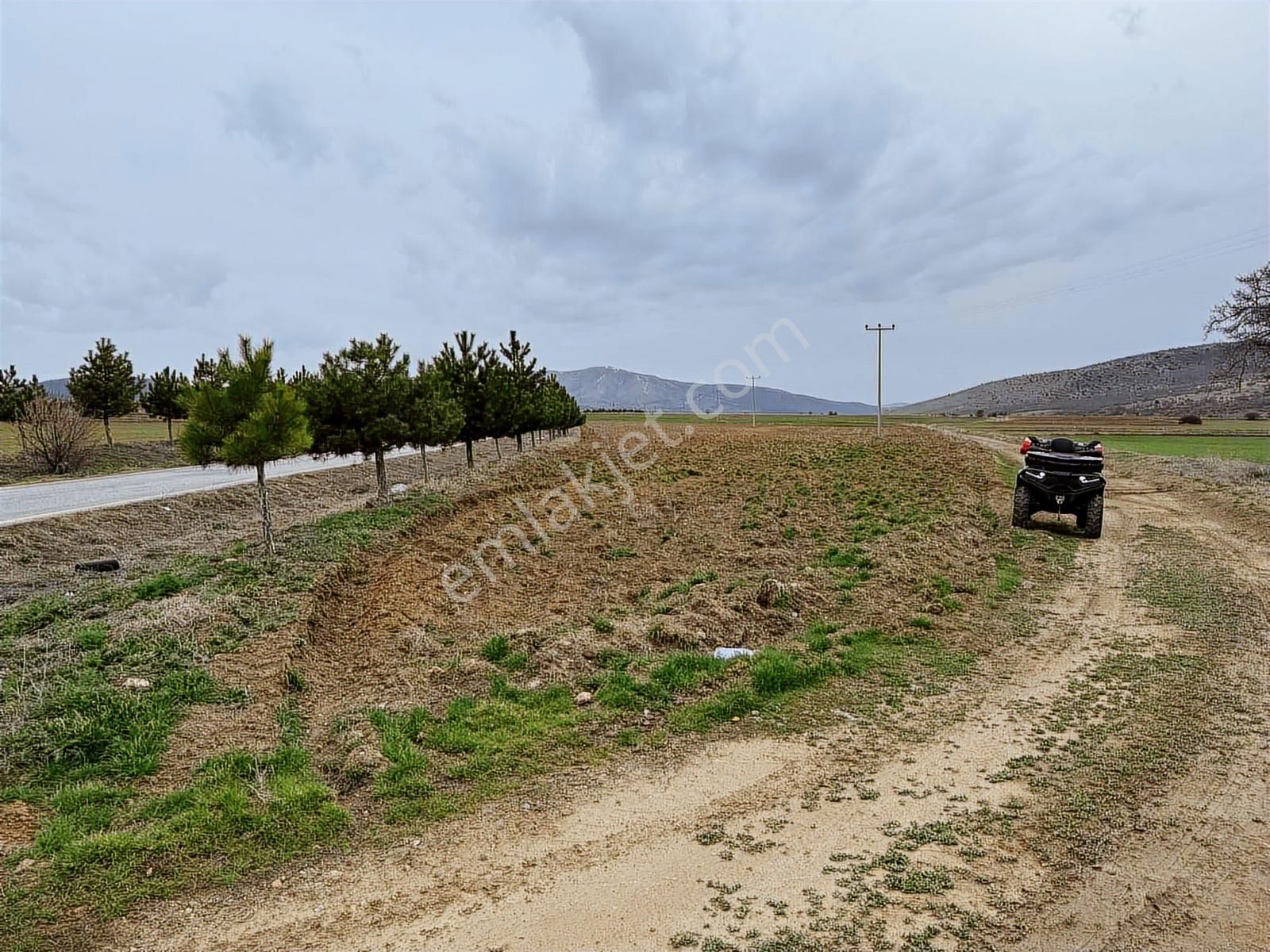 Net Emlaktan Şahörende Yola Sıfır Tarla 12.500 M² - Görsel 4