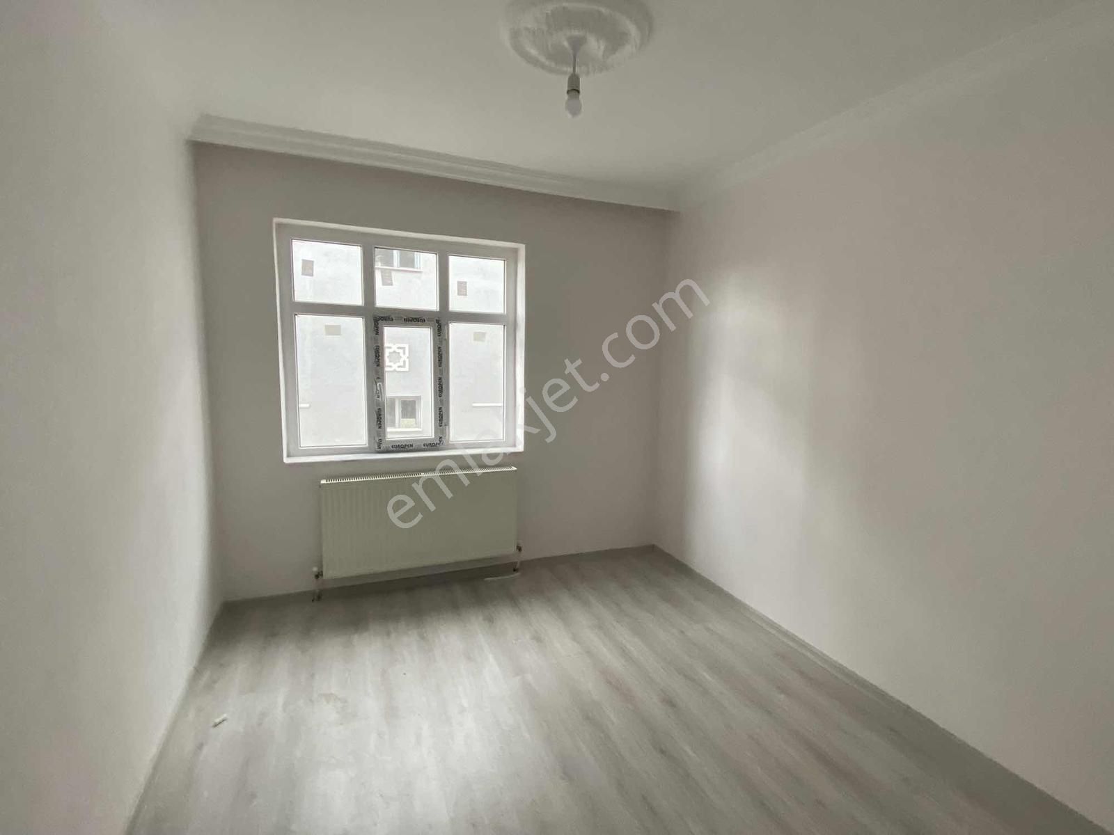 Net Emlaktan Cadde Üzeri Komple Yapılı 2+1 Ara Kat Daire - Görsel 20