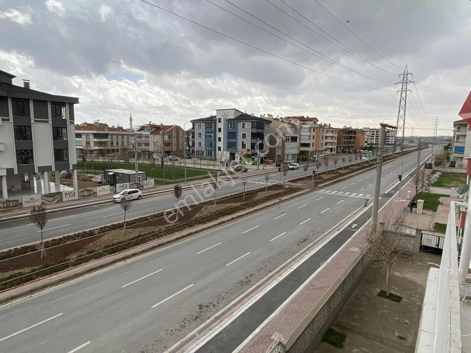 Net Emlaktan Cadde Üzeri Komple Yapılı 2+1 Ara Kat Daire - Görsel 24