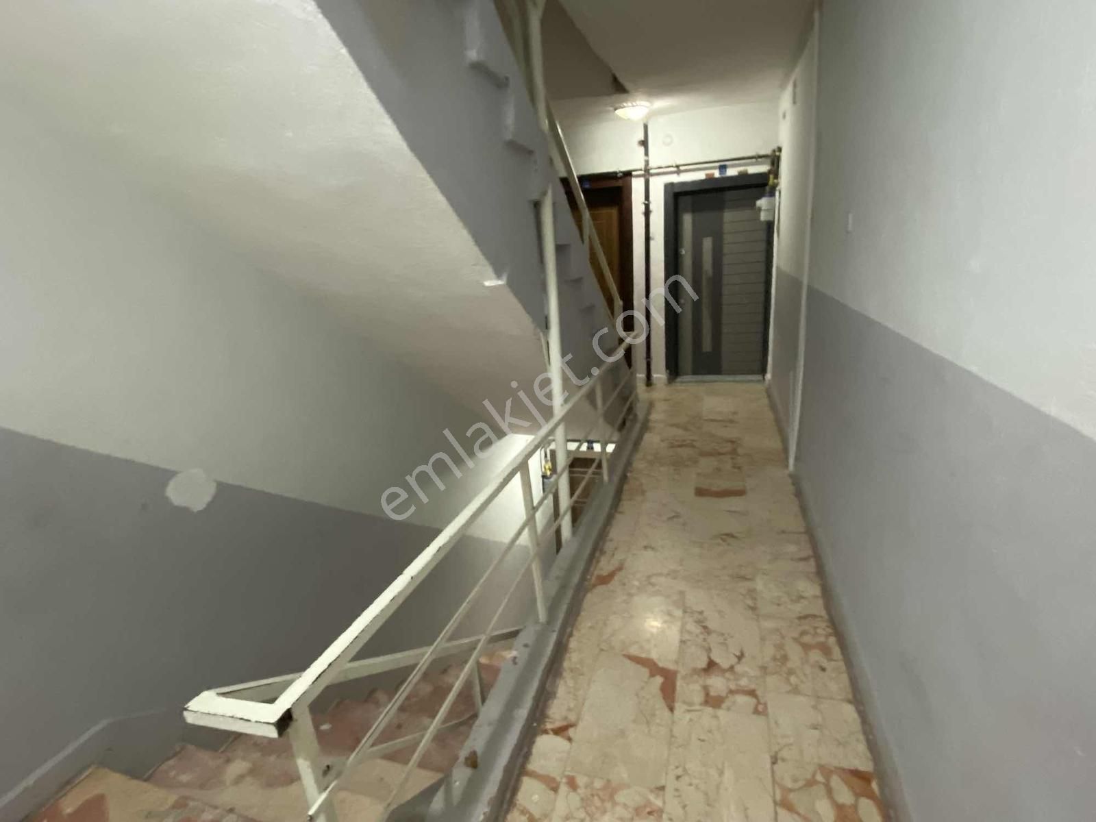 Net Emlaktan Cadde Üzeri Komple Yapılı 2+1 Ara Kat Daire - Görsel 31