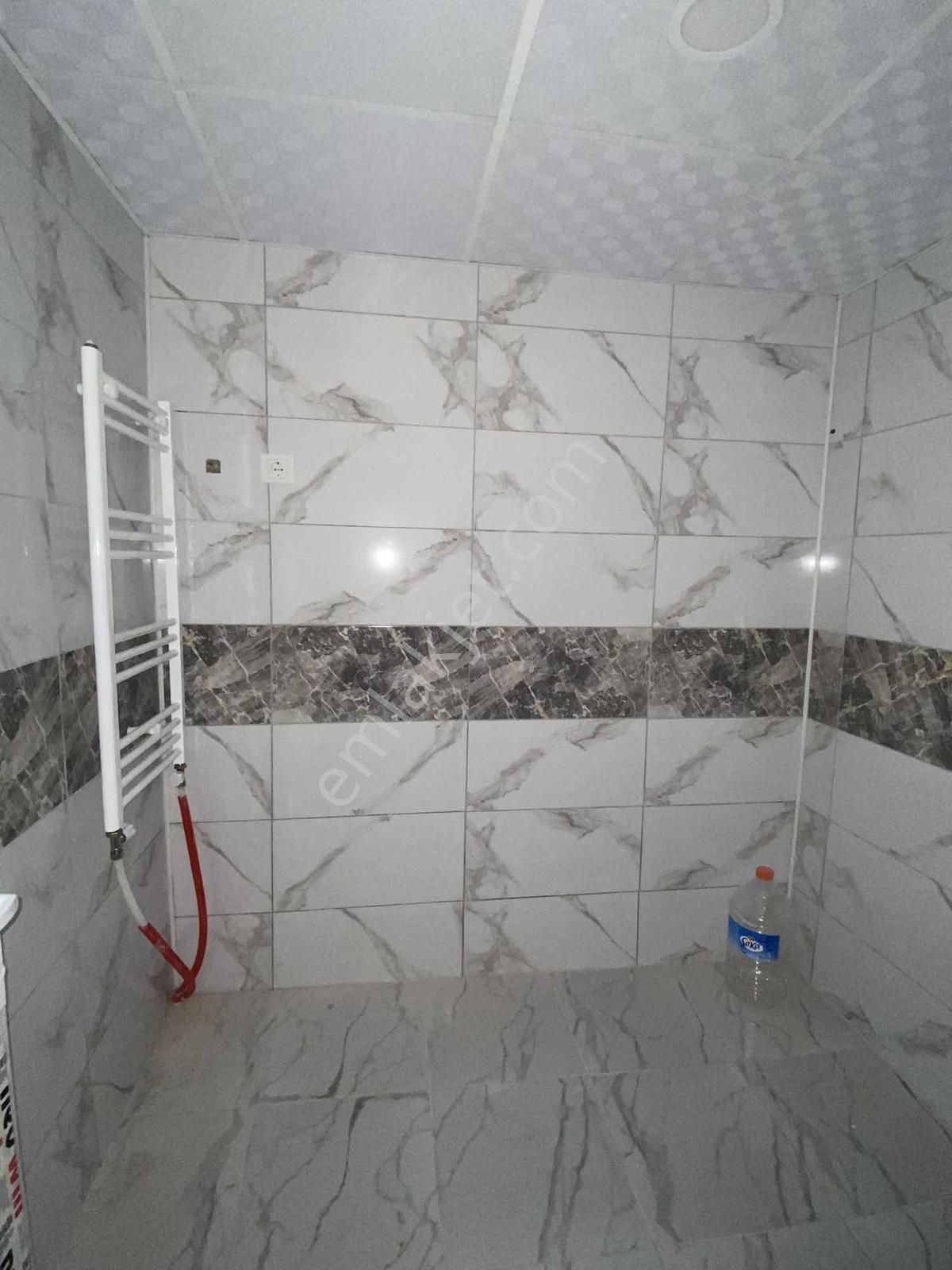 Net Emlaktan Cadde Üzeri Komple Yapılı 2+1 Ara Kat Daire - Görsel 30