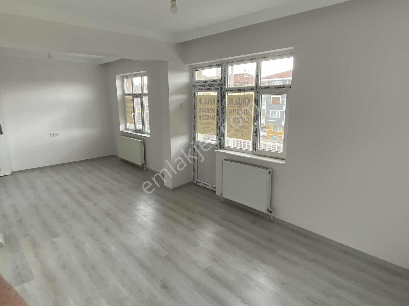 Net Emlaktan Cadde Üzeri Komple Yapılı 2+1 Ara Kat Daire - Görsel 5