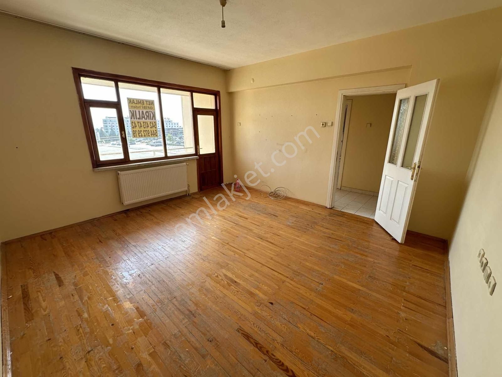 Net Emlaktan Bosna Merkezde 3+1 Ara Kat Kombili Güney Cephe - Görsel 22