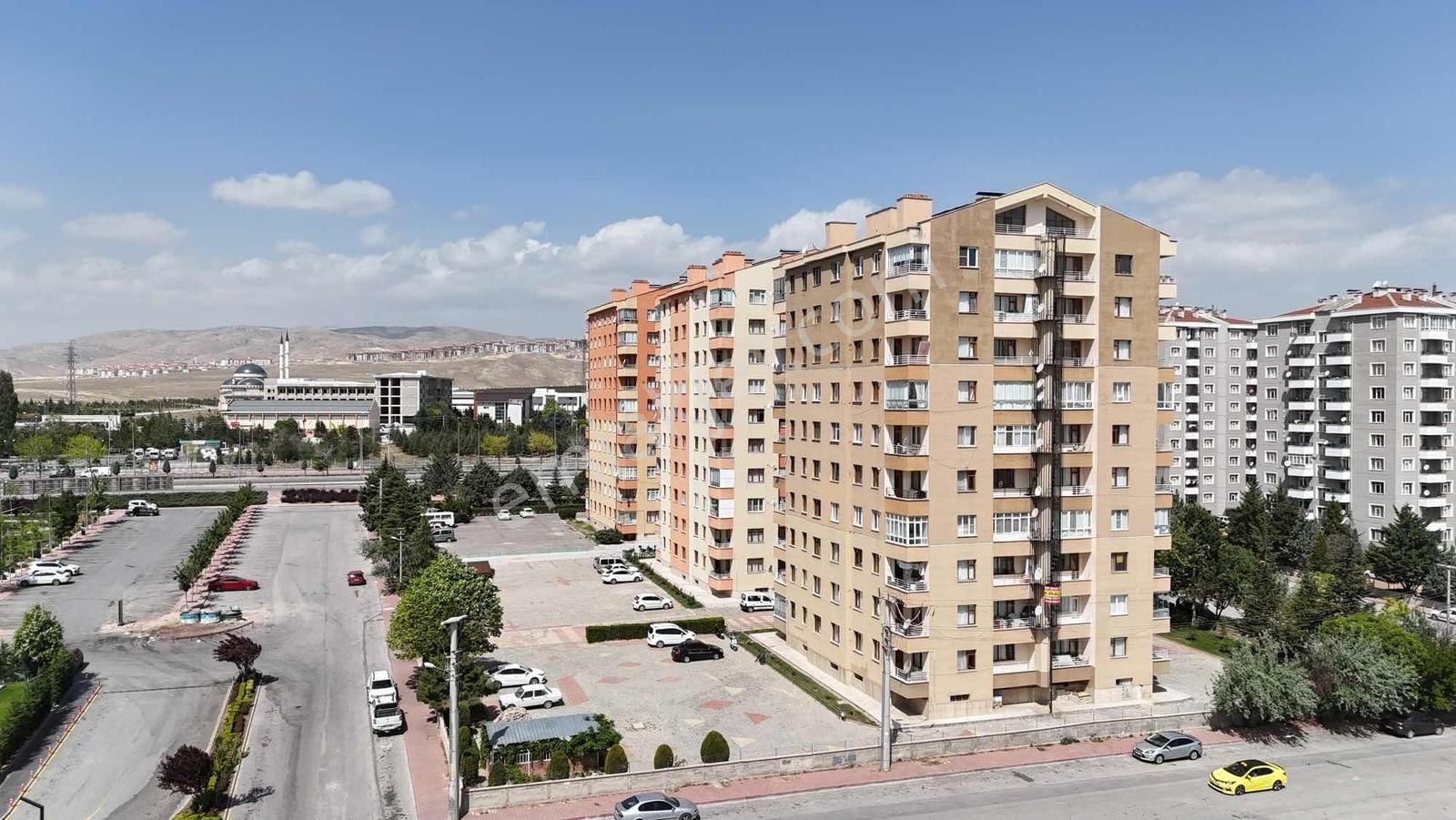 Net Emlaktan Bosna Merkezde 3+1 Ara Kat Kombili Güney Cephe - Görsel 31