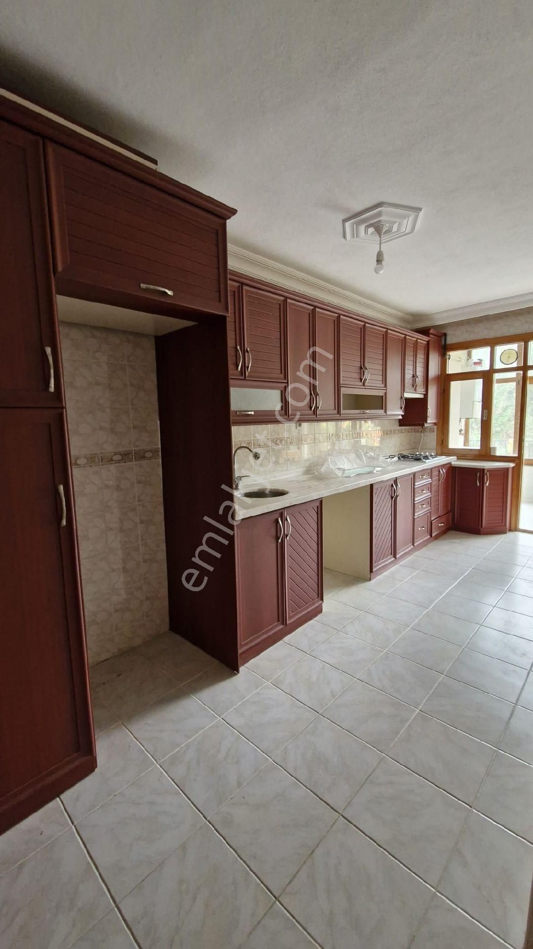 4 Temmuz Mahallesinde Sahibinden 3+1 Kiralık Daire - Görsel 5