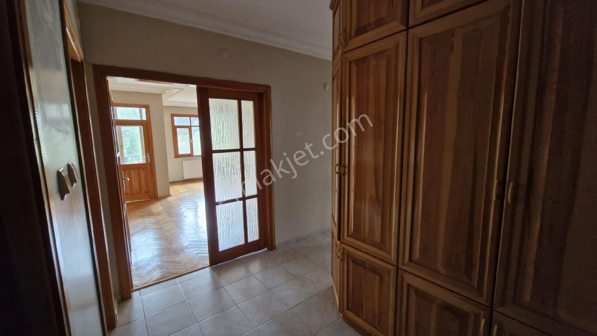 4 Temmuz Mahallesinde Sahibinden 3+1 Kiralık Daire - Görsel 2