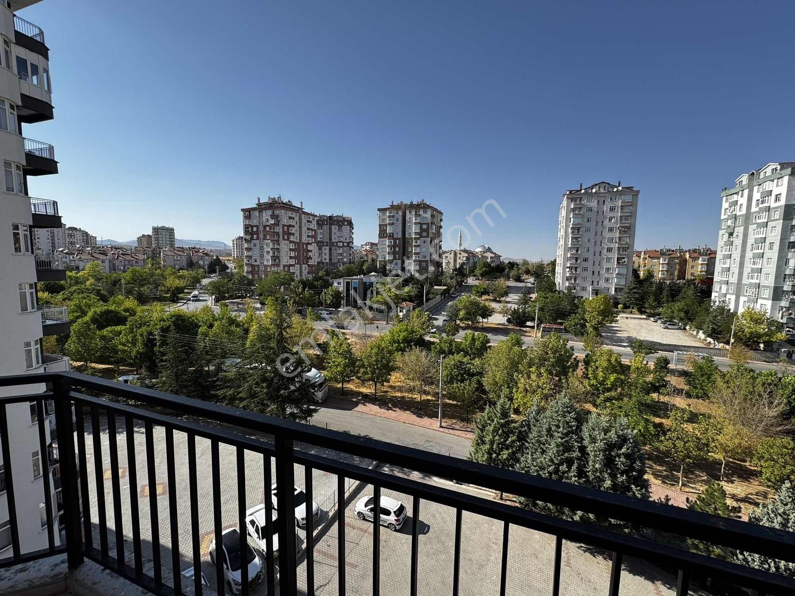 Net Emlaktan Yeni Bakımlı Ara Kat Kombili 3+1 Kiralık Daire - Görsel 12