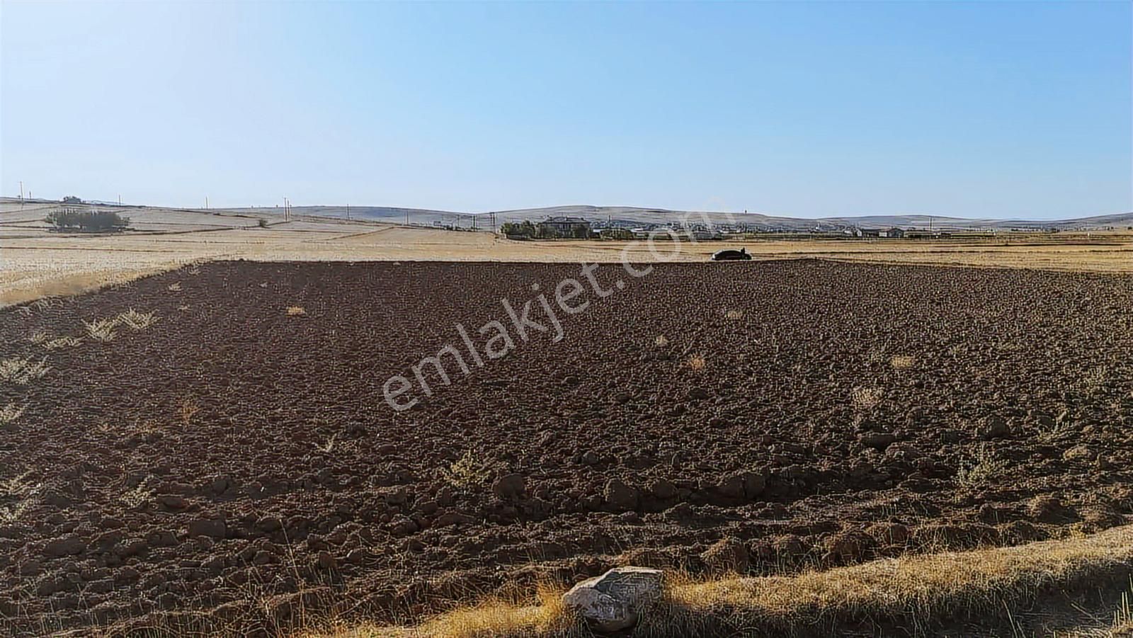 Net Emlaktan Kadınhanı Pirali Mahallesi 5.500 M2 Müstakil Tarla - Görsel 15