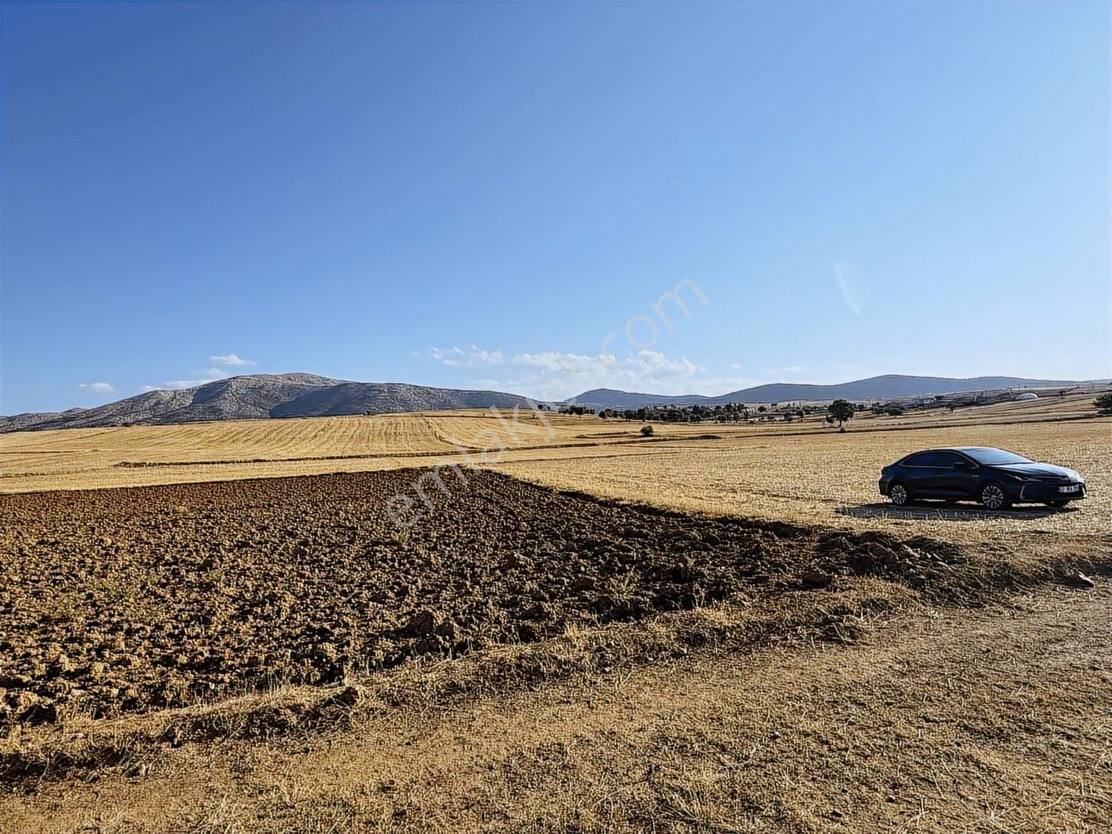 Net Emlaktan Kadınhanı Pirali Mahallesi 5.500 M2 Müstakil Tarla - Görsel 4