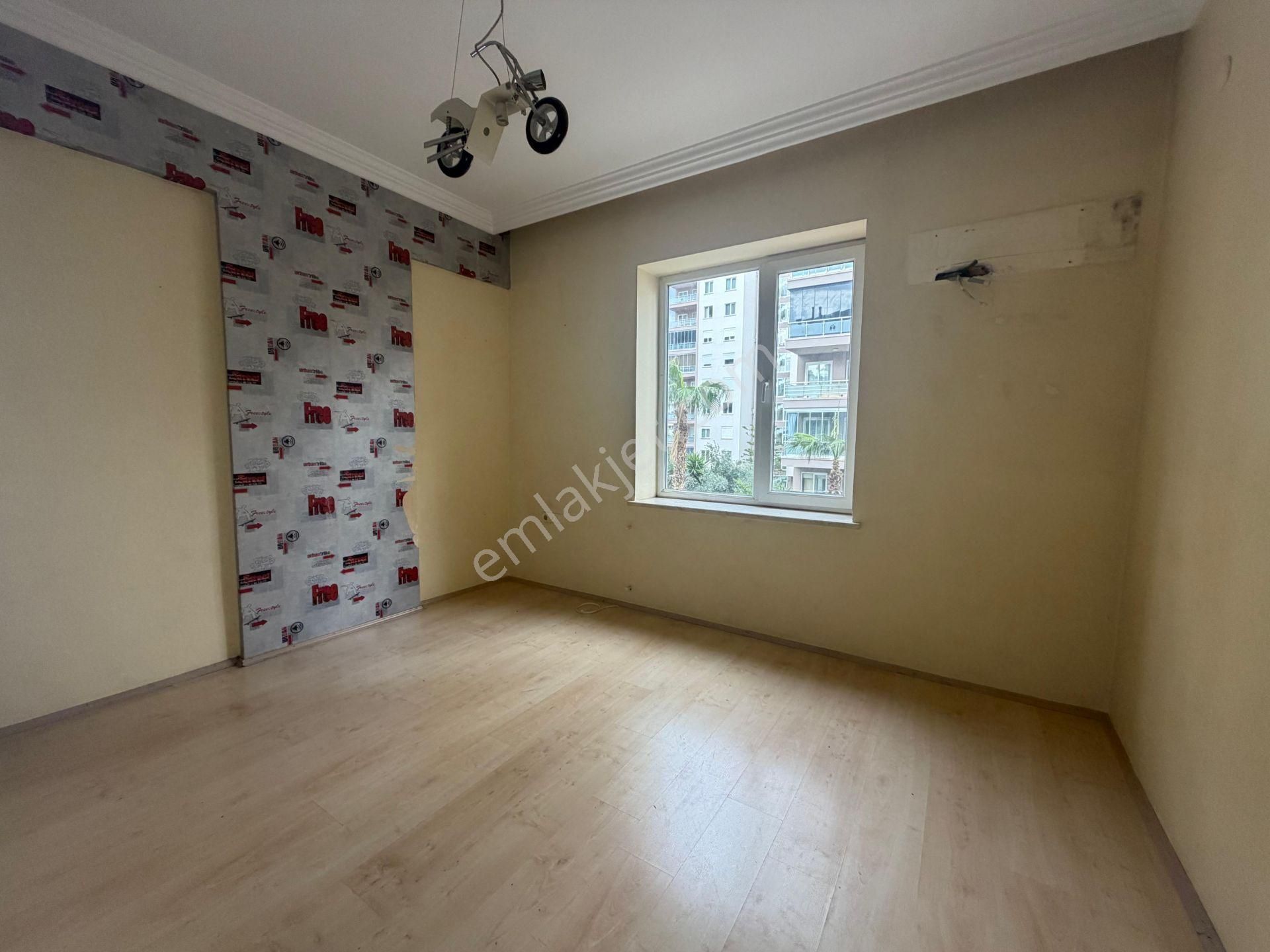 12.cadde Yakını Site İçi Arakat Geniş 3+1 - Görsel 20