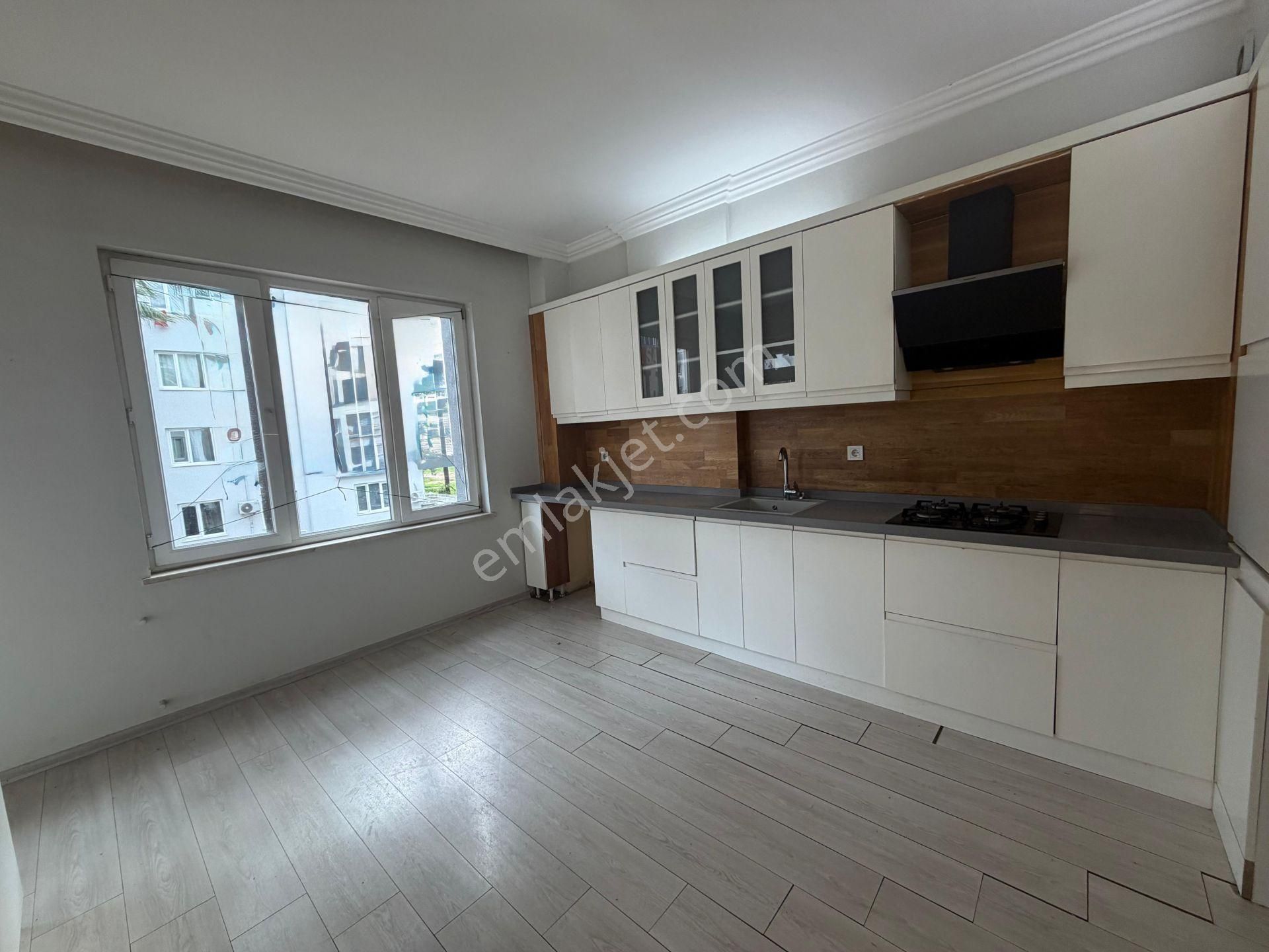 12.cadde Yakını Site İçi Arakat Geniş 3+1 - Görsel 2