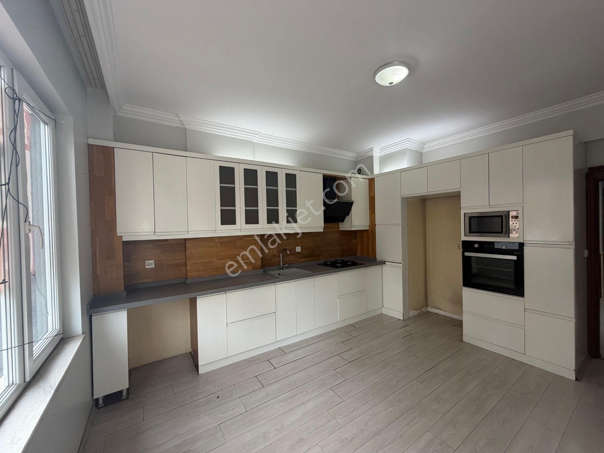 12.cadde Yakını Site İçi Arakat Geniş 3+1 - Görsel 4