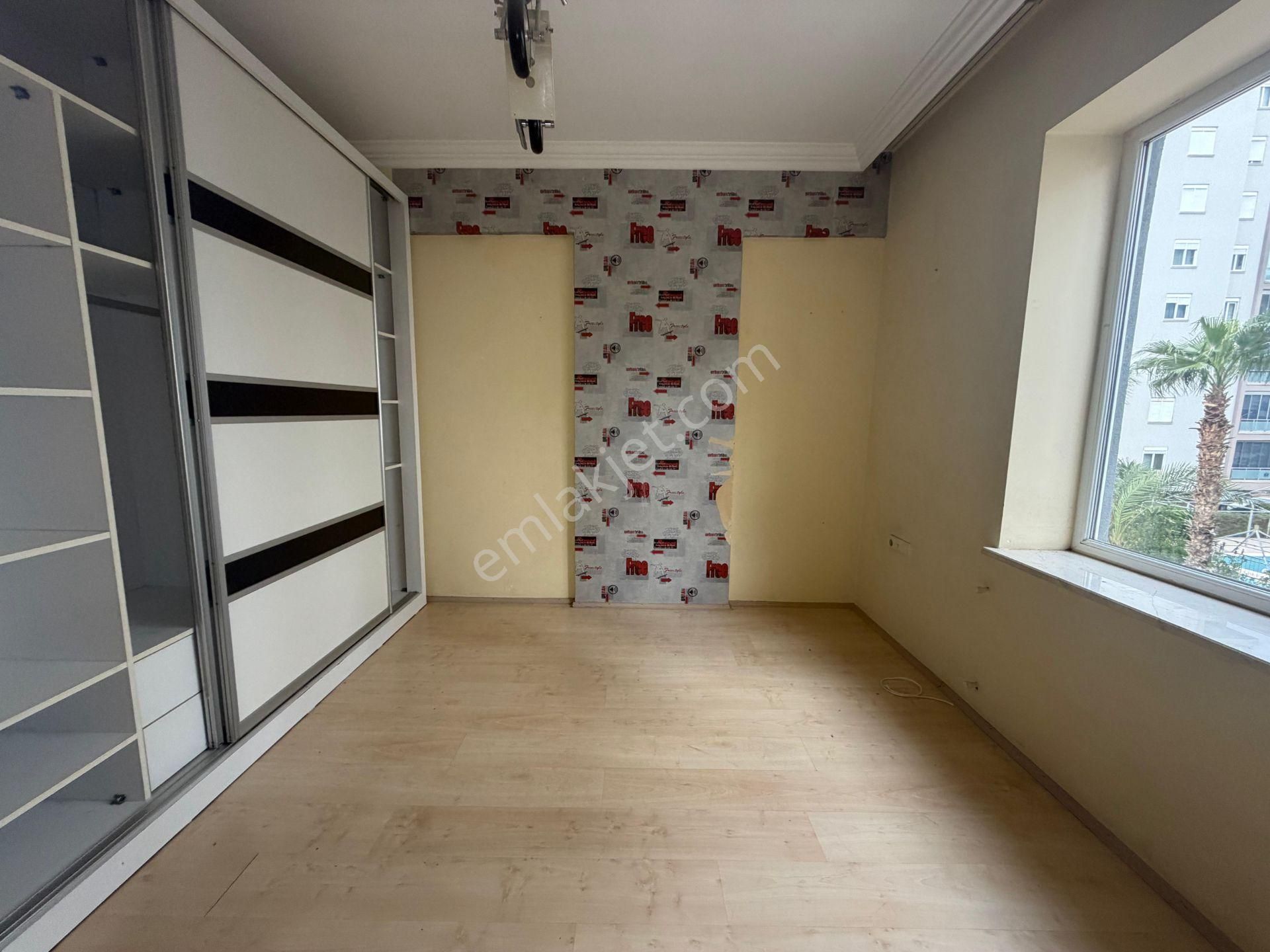 12.cadde Yakını Site İçi Arakat Geniş 3+1 - Görsel 21