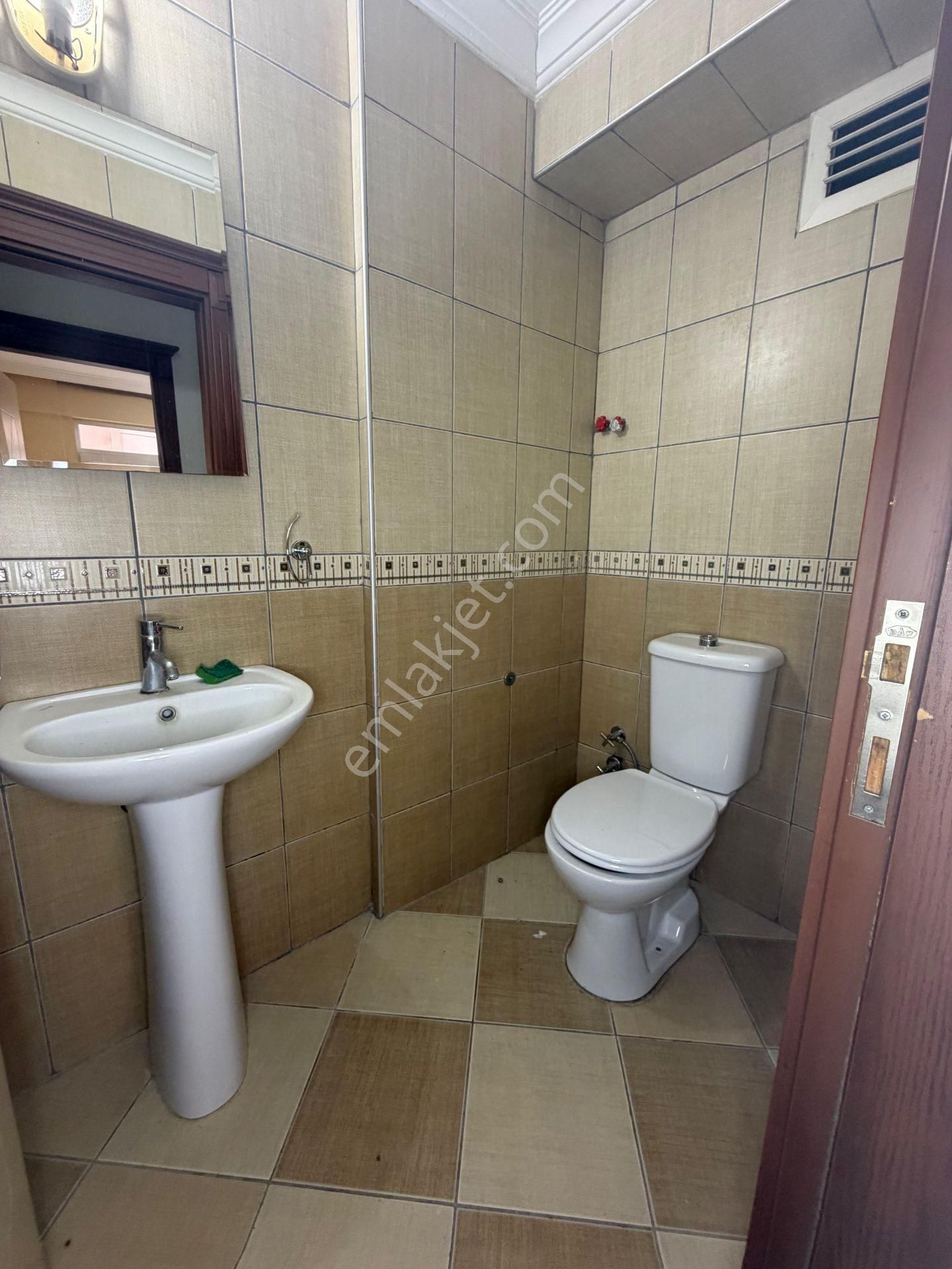 12.cadde Yakını Site İçi Arakat Geniş 3+1 - Görsel 30