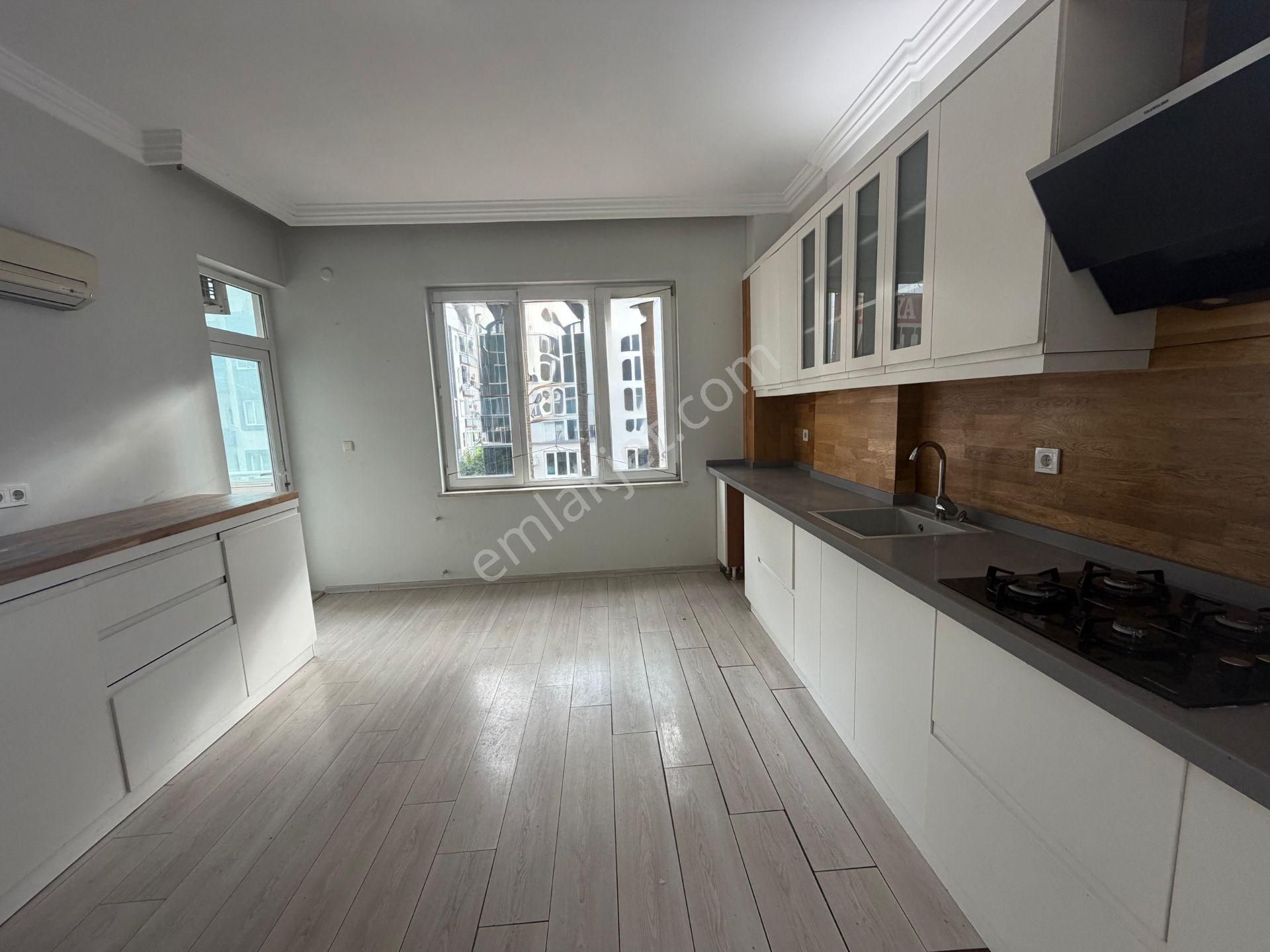 12.cadde Yakını Site İçi Arakat Geniş 3+1 - Görsel 5