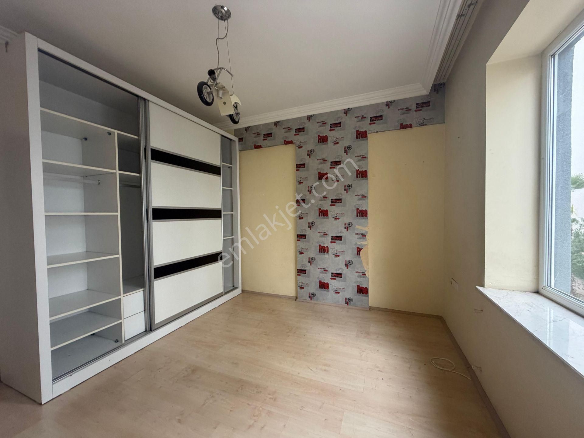 12.cadde Yakını Site İçi Arakat Geniş 3+1 - Görsel 22