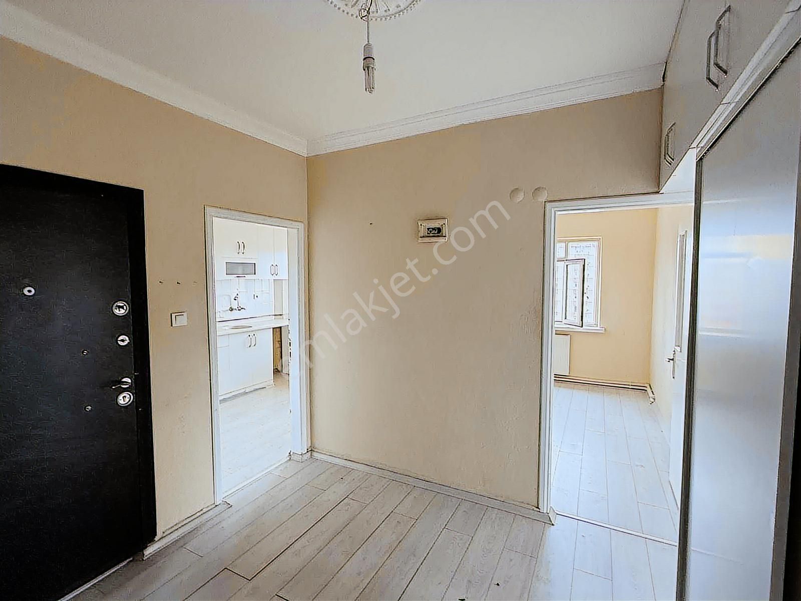 Net Emlaktan Bosnada Mesaj Cad Üzeri 3+1 Ara Kat Kombili Daire - Görsel 9