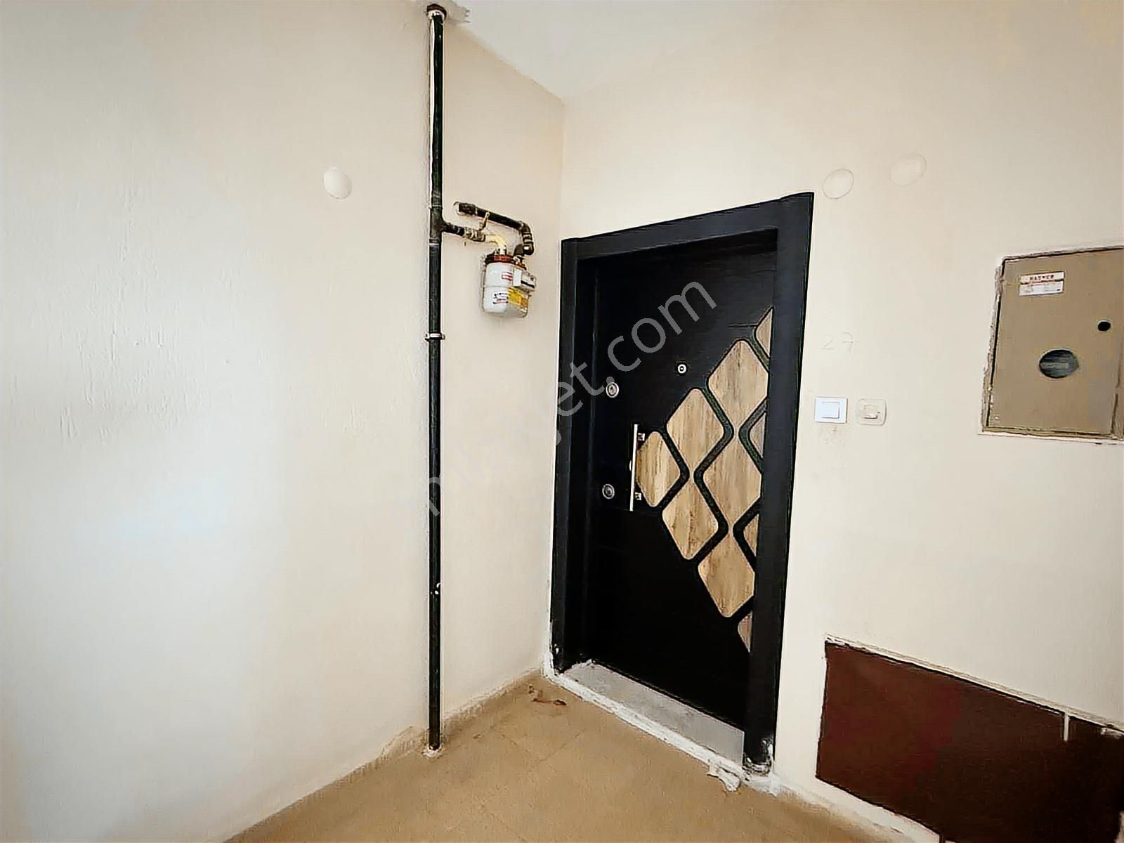 Net Emlaktan Bosnada Mesaj Cad Üzeri 3+1 Ara Kat Kombili Daire - Görsel 8