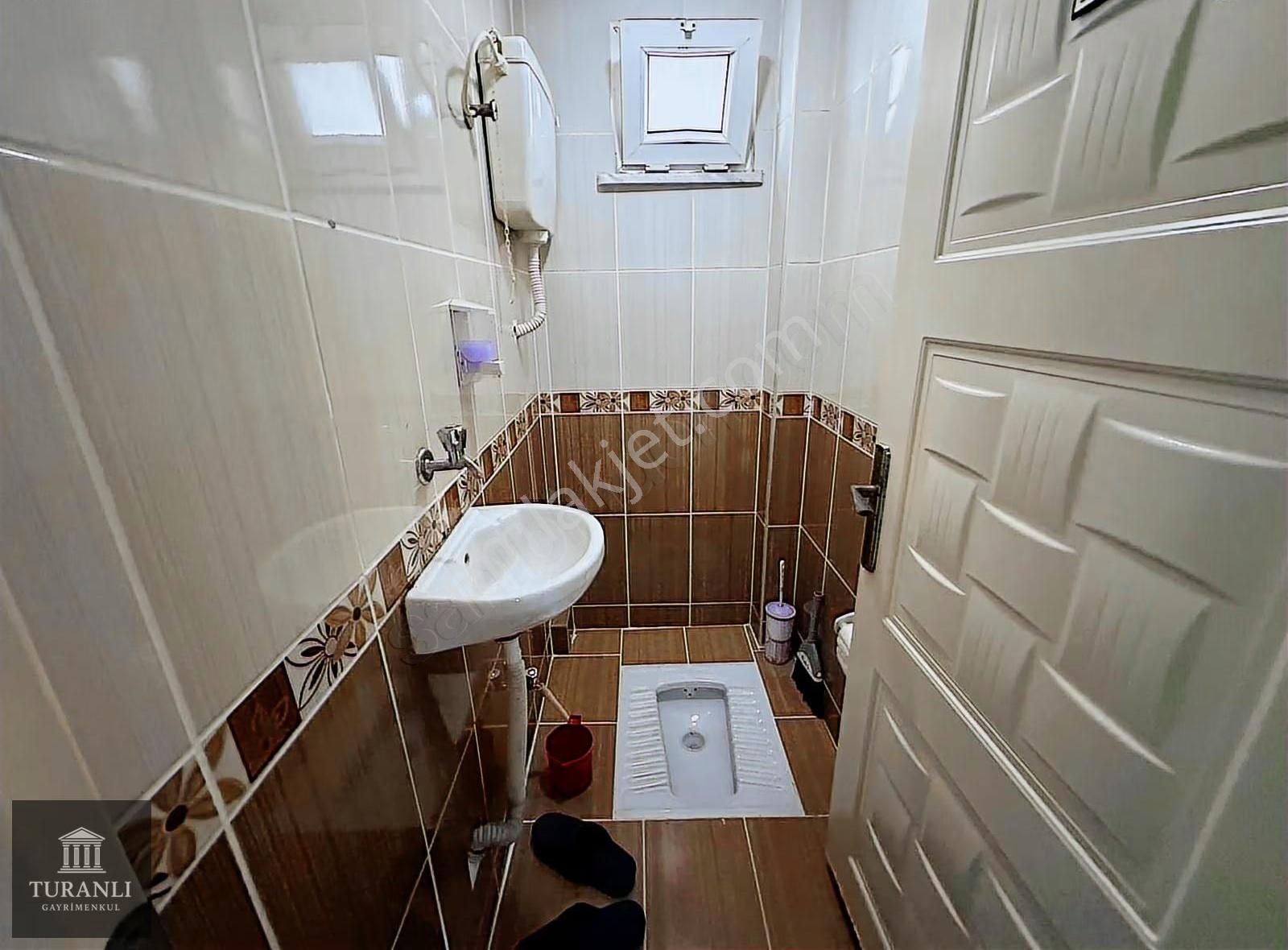 Turanlı'dan Söğütlüçeşme'de 3+1 Hisseli Ön Cephe Arakat Daire - Görsel 3