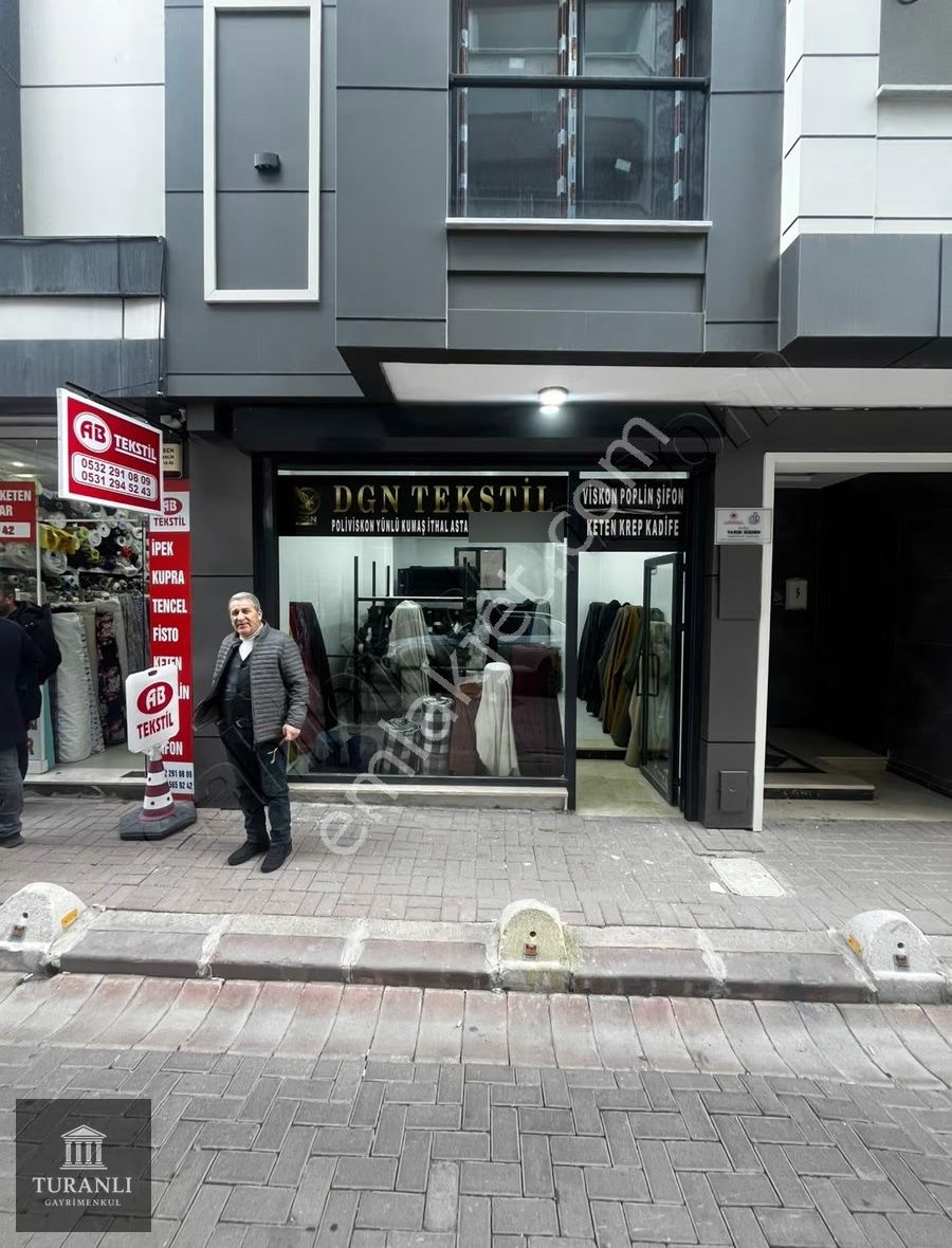 Tekstilin Merkezin'de Depolu Yeni Bina'da Dükkan - Görsel 11