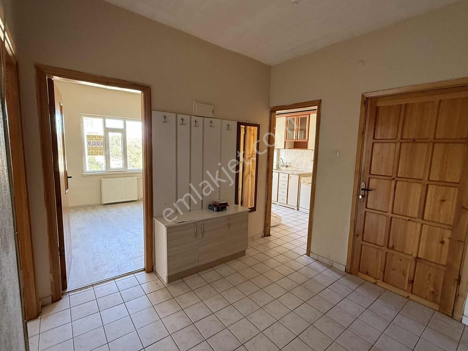 Net Emlaktan Mesaj Caddesinde Ara Kat Bakımlı 3+1 Daire - Görsel 20