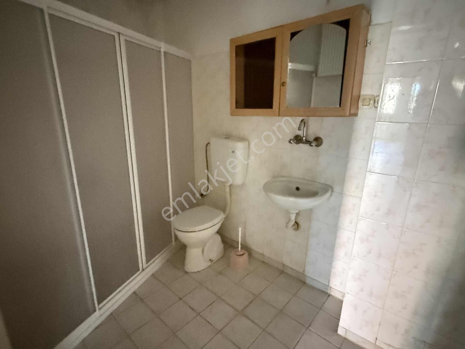 Net Emlaktan Mesaj Caddesinde Ara Kat Bakımlı 3+1 Daire - Görsel 9